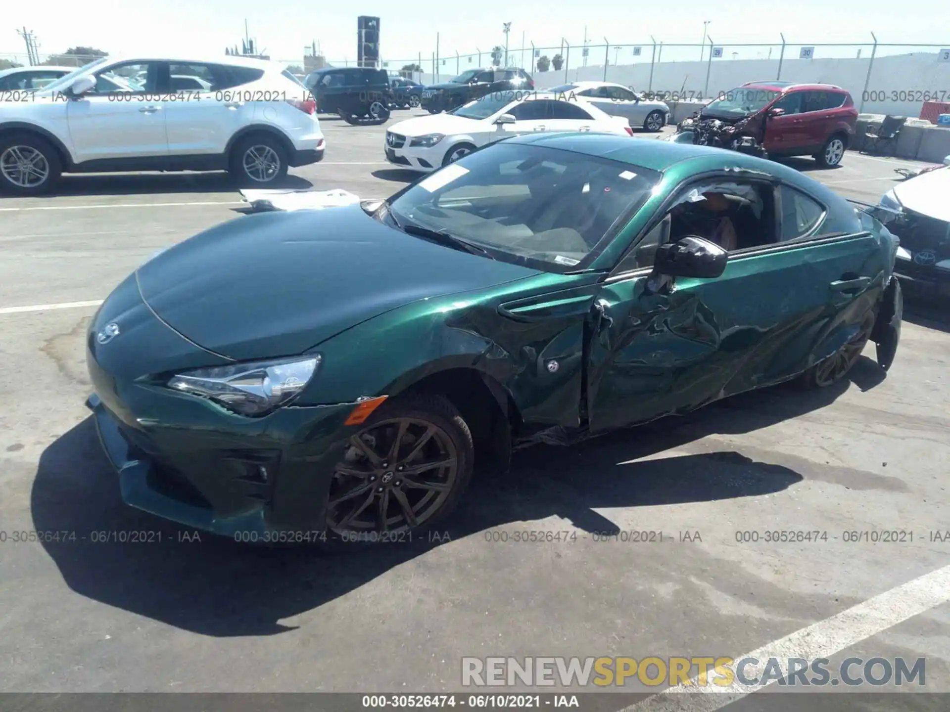 6 Photograph of a damaged car JF1ZNAE1XL8750386 TOYOTA 86 2020