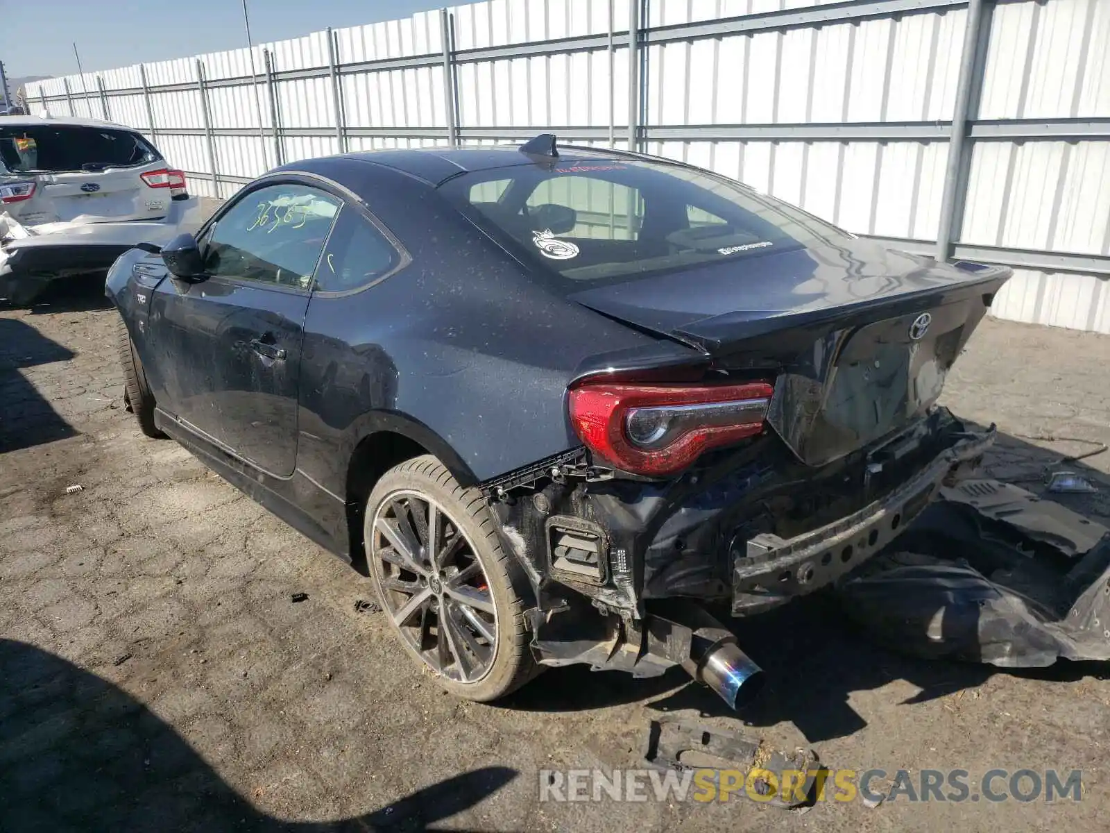 3 Photograph of a damaged car JF1ZNAE10K9701612 TOYOTA 86 GT 2019