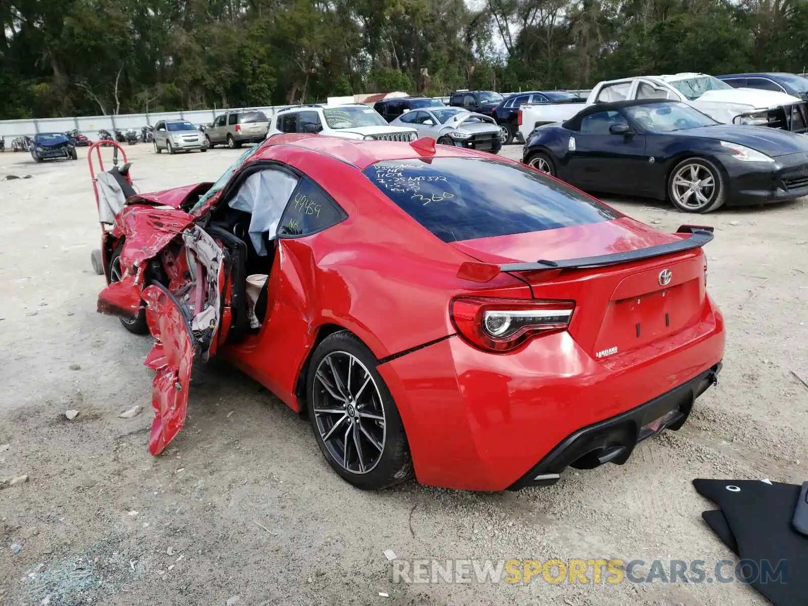 3 Photograph of a damaged car JF1ZNAE11K8701401 TOYOTA 86 GT 2019