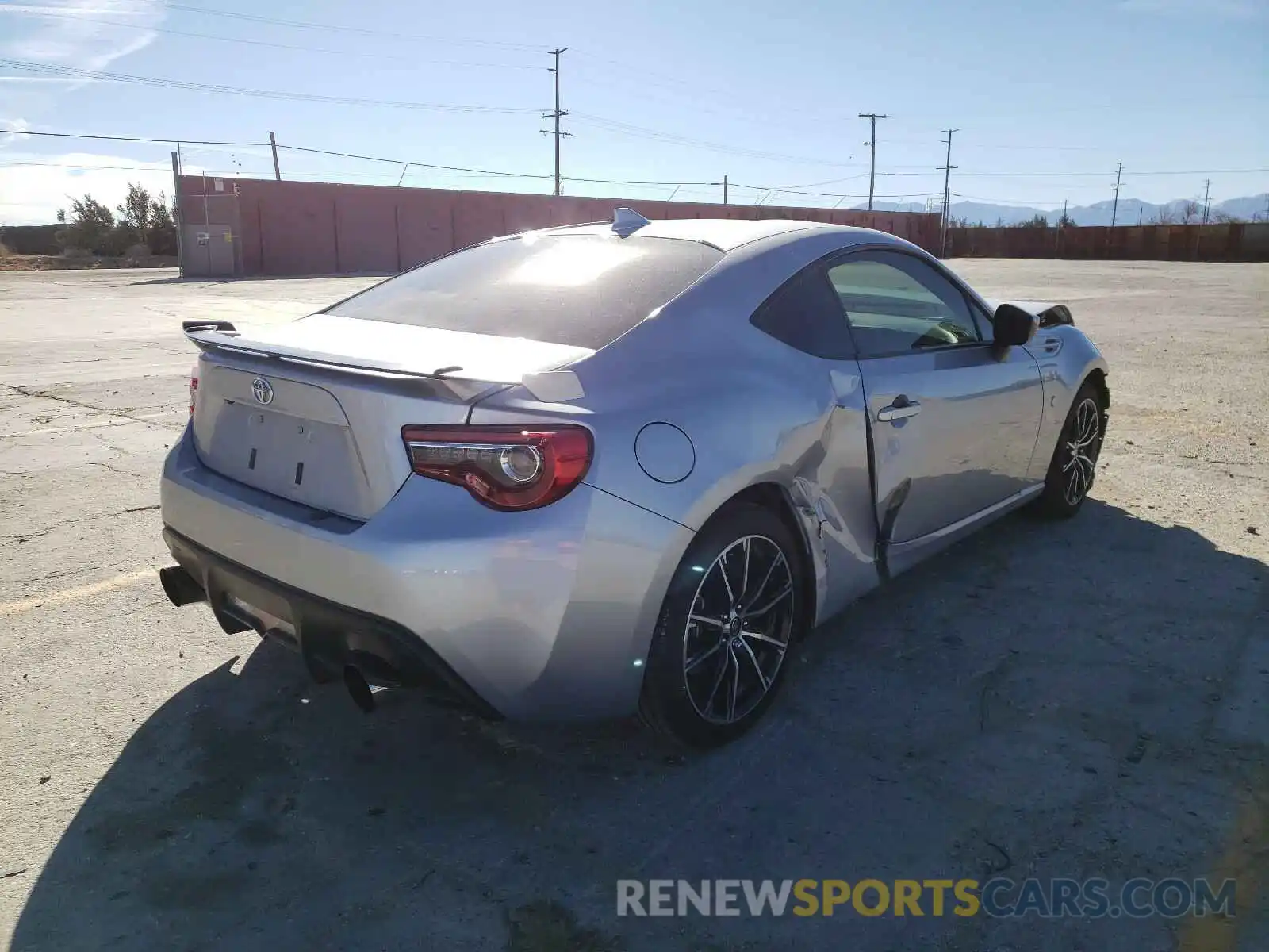 4 Photograph of a damaged car JF1ZNAE11K9703045 TOYOTA 86 GT 2019