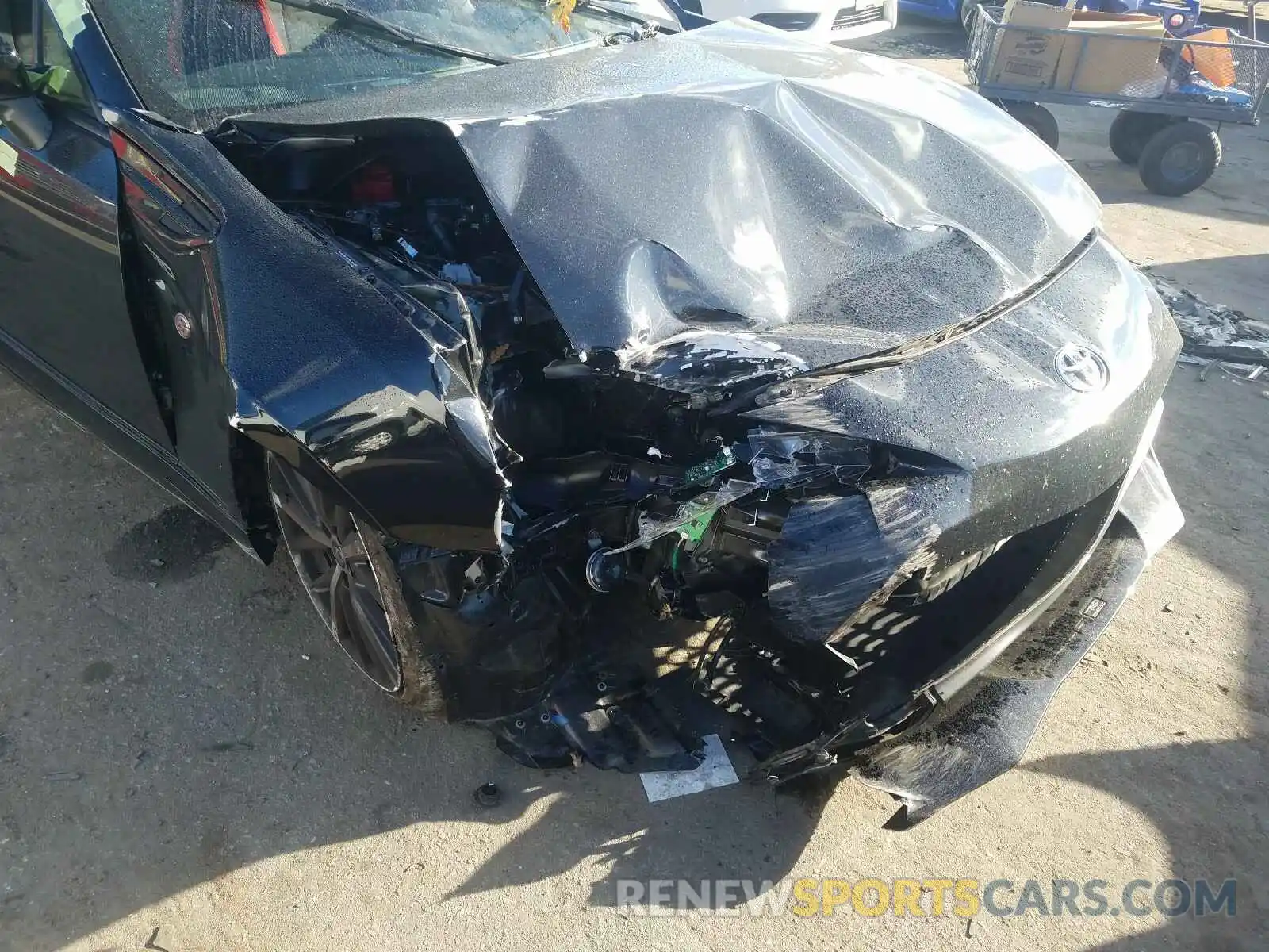 9 Фотография поврежденного автомобиля JF1ZNAE12K9700932 TOYOTA 86 GT 2019