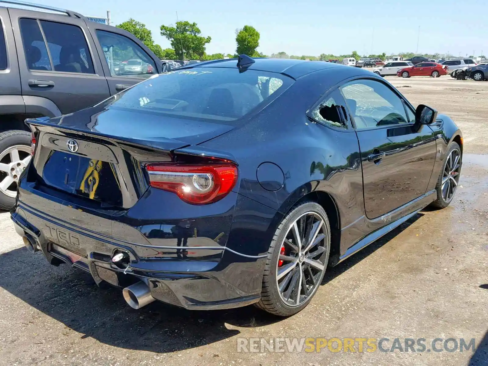 4 Photograph of a damaged car JF1ZNAE13K9702947 TOYOTA 86 GT 2019