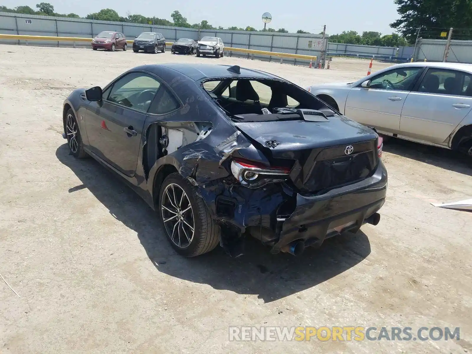 3 Photograph of a damaged car JF1ZNAE13K9703788 TOYOTA 86 GT 2019