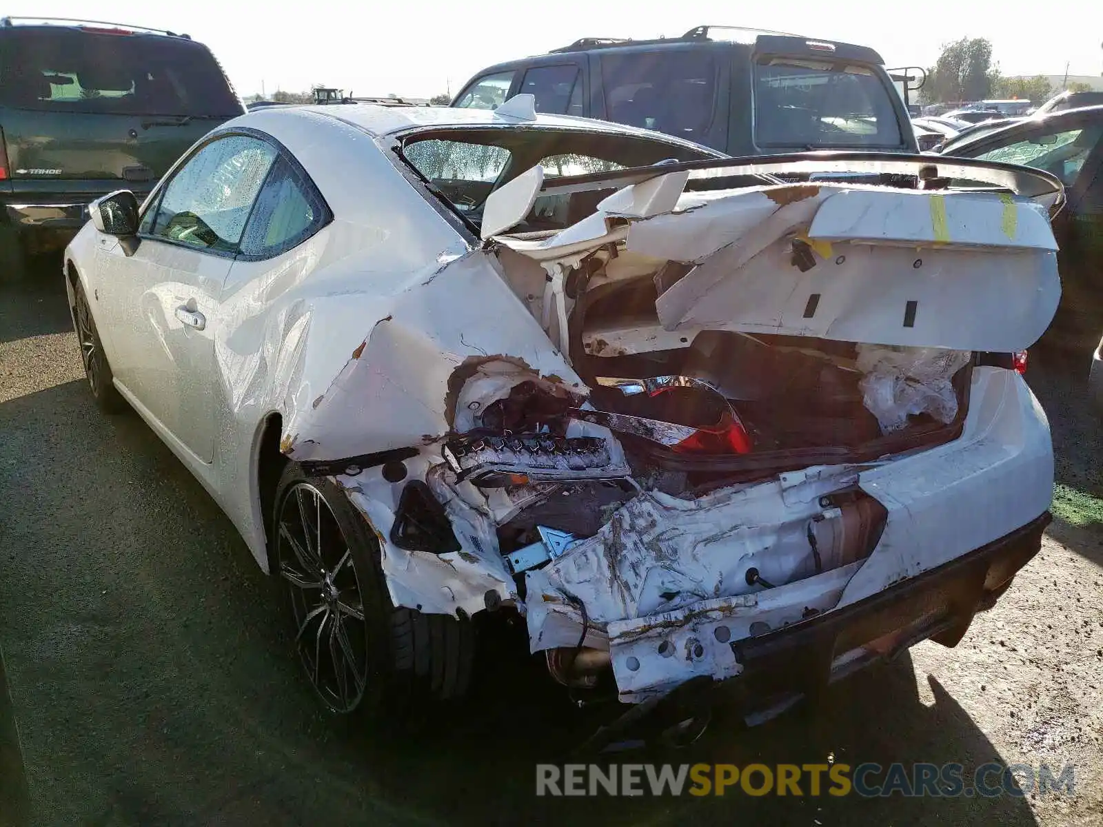 3 Photograph of a damaged car JF1ZNAE14K8704163 TOYOTA 86 GT 2019