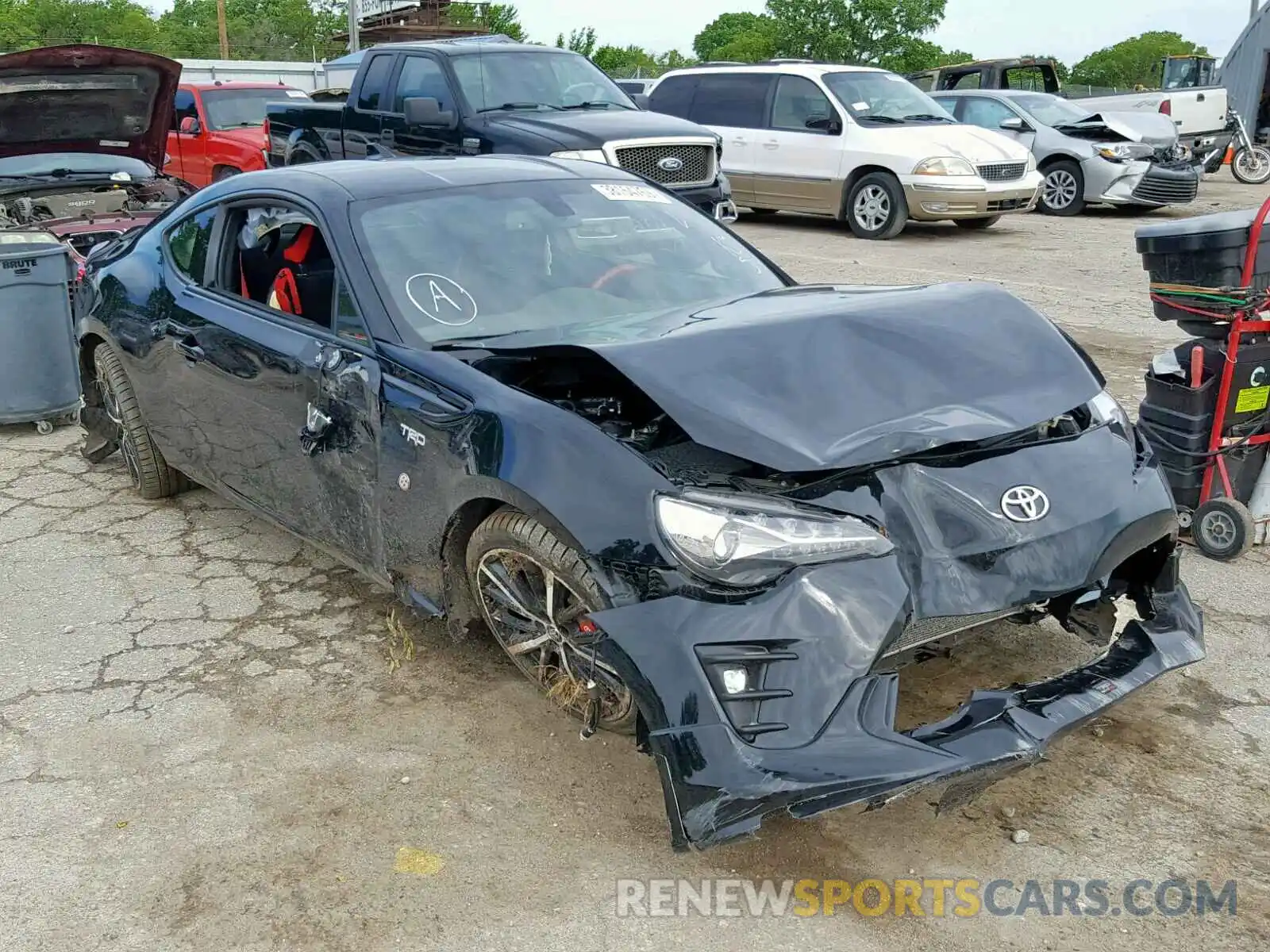1 Photograph of a damaged car JF1ZNAE14K9701600 TOYOTA 86 GT 2019
