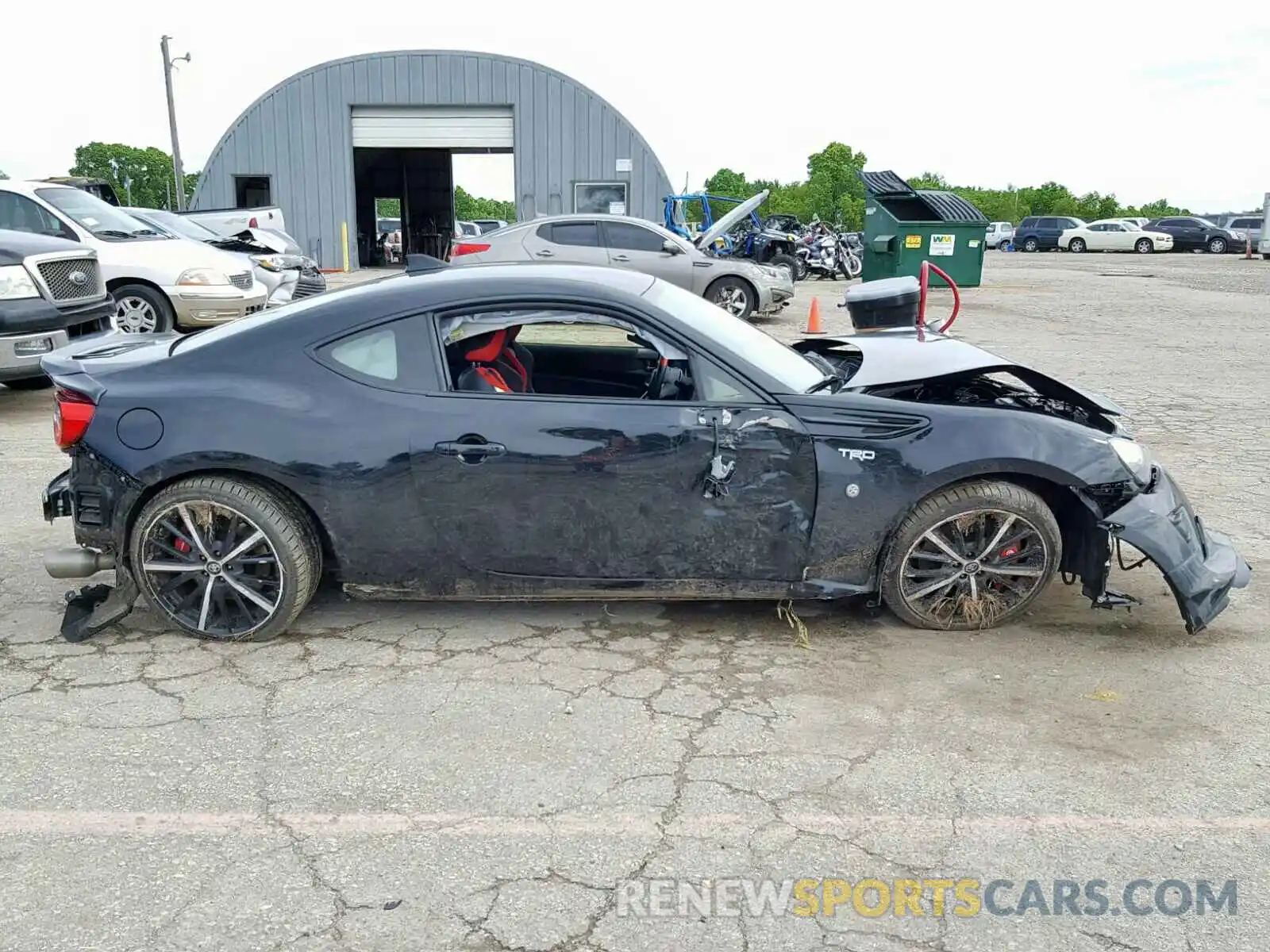 9 Photograph of a damaged car JF1ZNAE14K9701600 TOYOTA 86 GT 2019