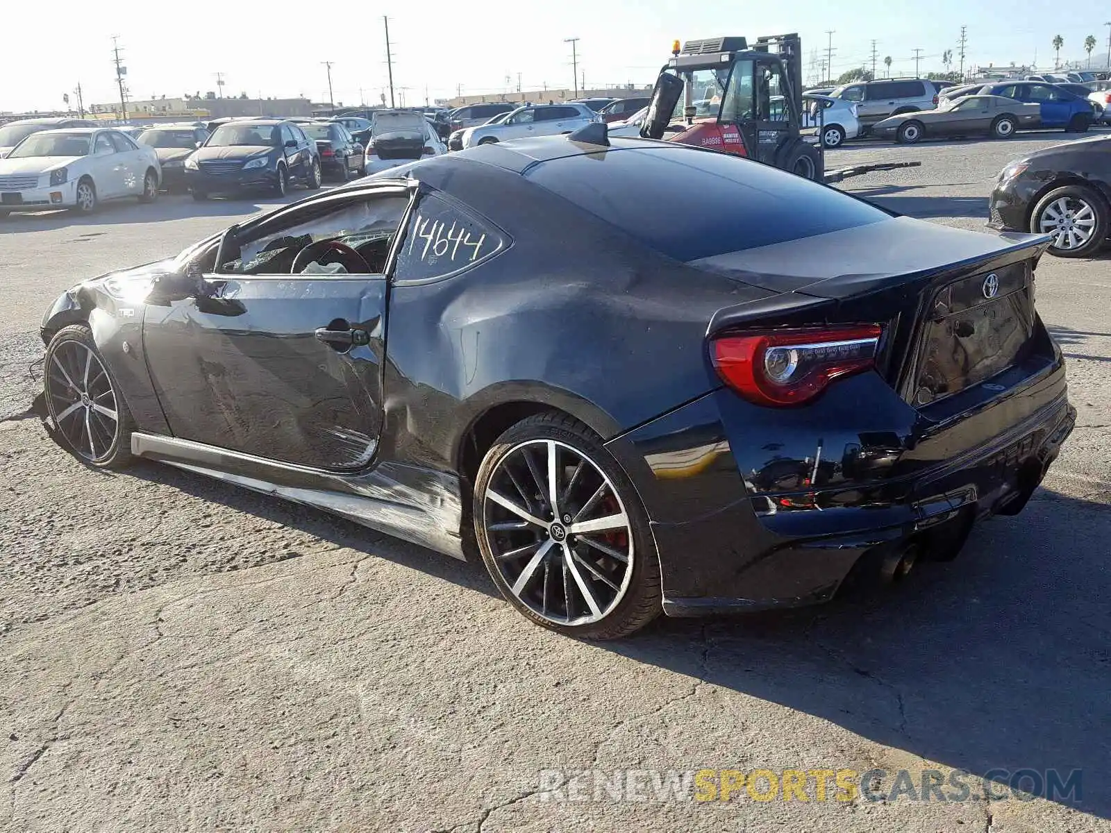 3 Photograph of a damaged car JF1ZNAE15K9700620 TOYOTA 86 GT 2019