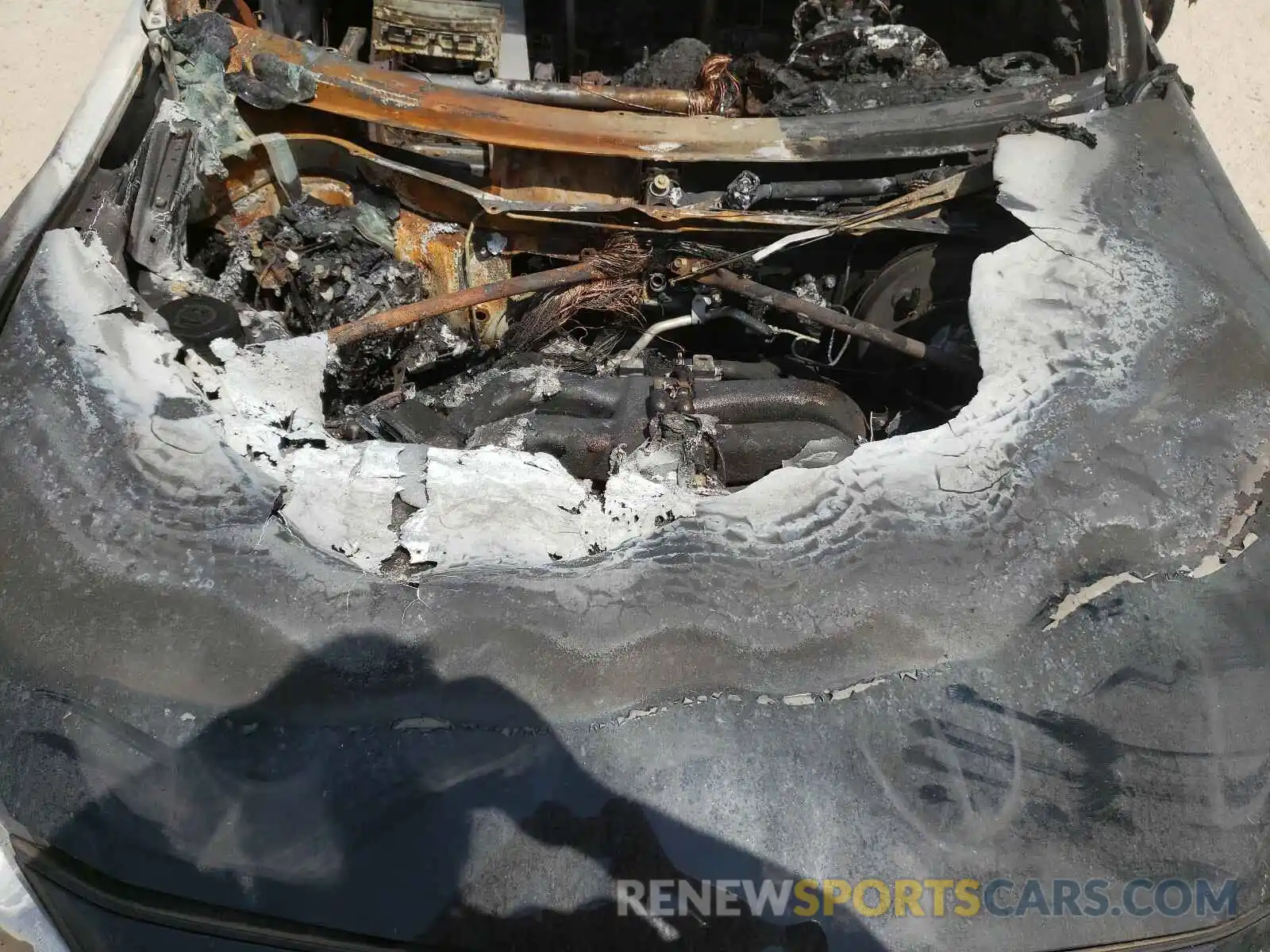 7 Фотография поврежденного автомобиля JF1ZNAE15K9702108 TOYOTA 86 GT 2019