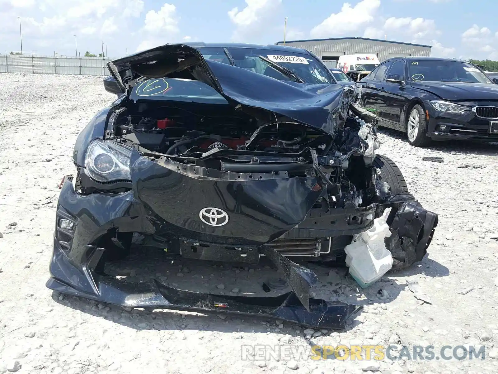 9 Photograph of a damaged car JF1ZNAE18K9701597 TOYOTA 86 GT 2019