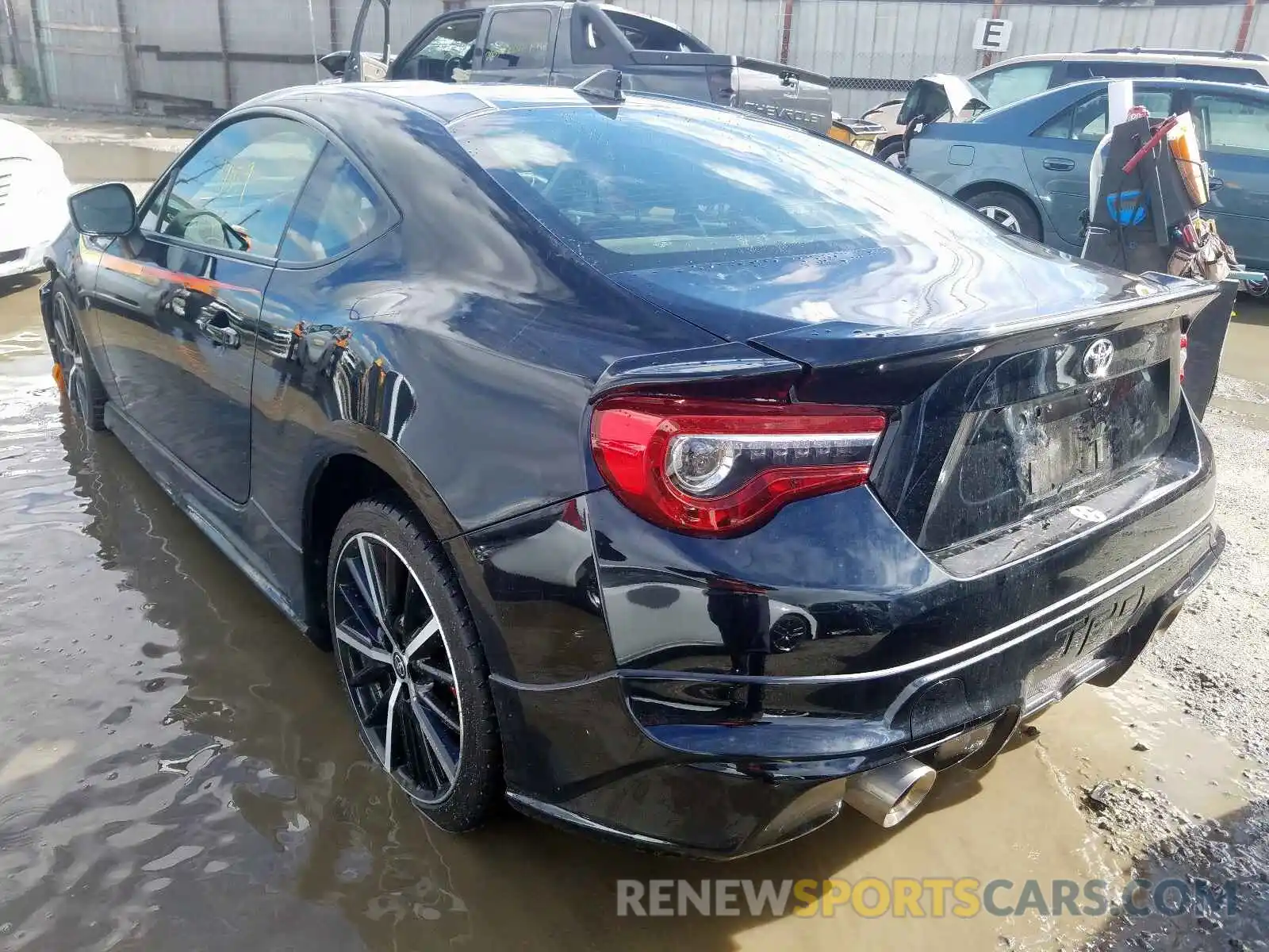 3 Photograph of a damaged car JF1ZNAE1XK9701147 TOYOTA 86 GT 2019