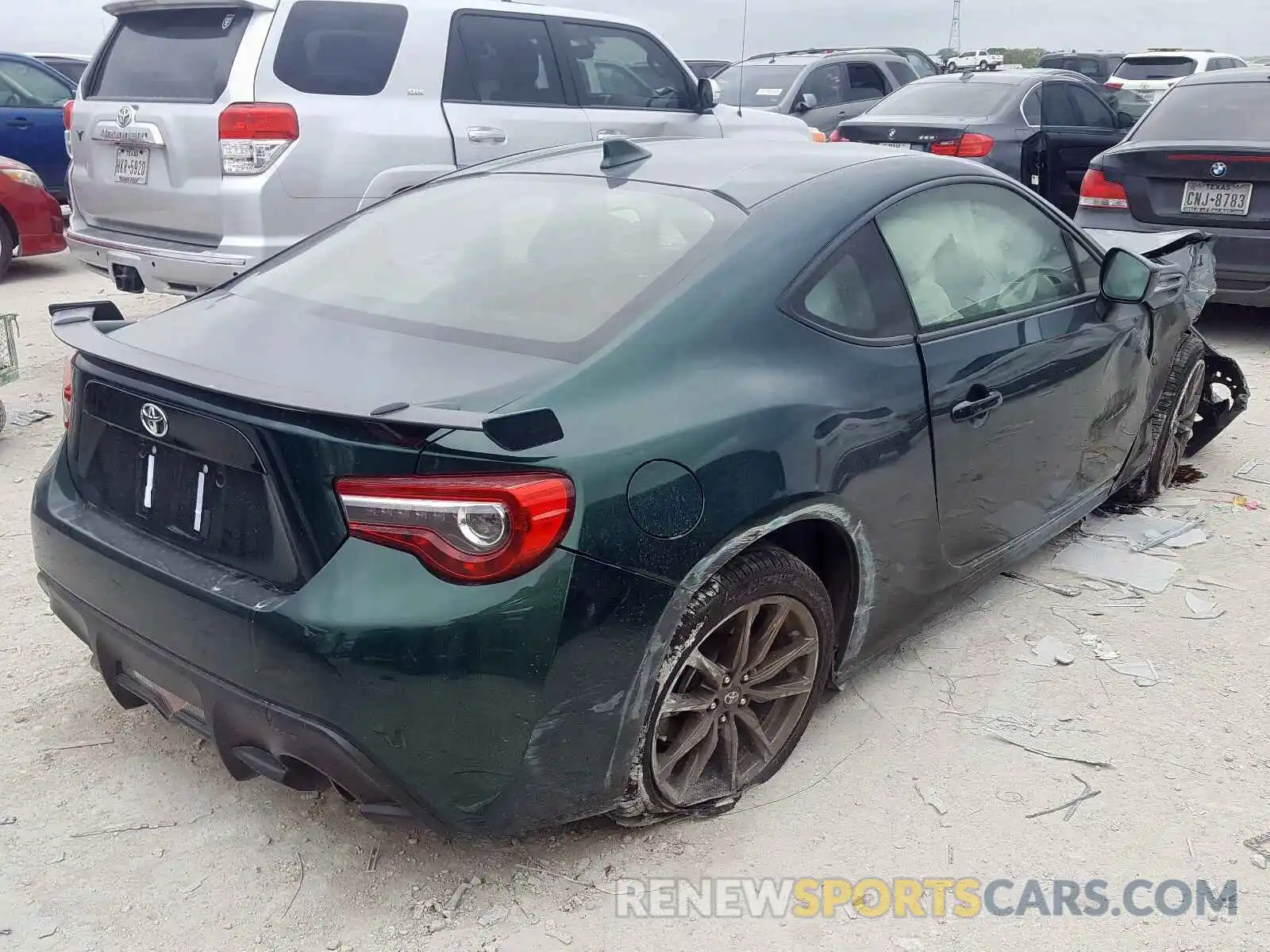 4 Photograph of a damaged car JF1ZNAE10L8750235 TOYOTA 86 GT 2020