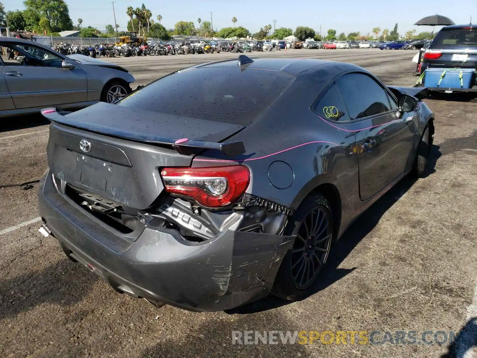 4 Photograph of a damaged car JF1ZNAE10L8752888 TOYOTA 86 GT 2020