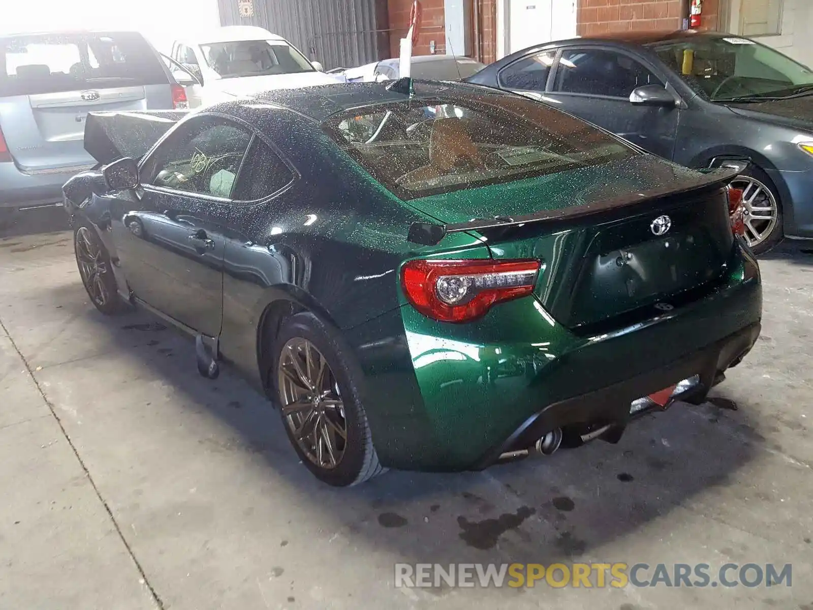 3 Photograph of a damaged car JF1ZNAE14L8750688 TOYOTA 86 GT 2020