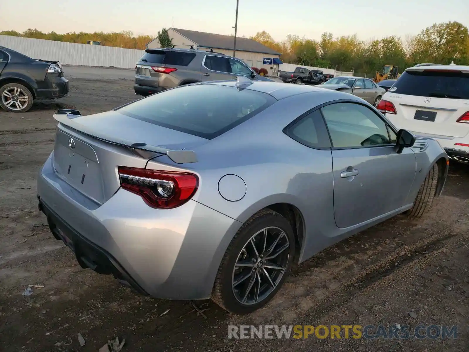 4 Photograph of a damaged car JF1ZNAE19L8752873 TOYOTA 86 GT 2020