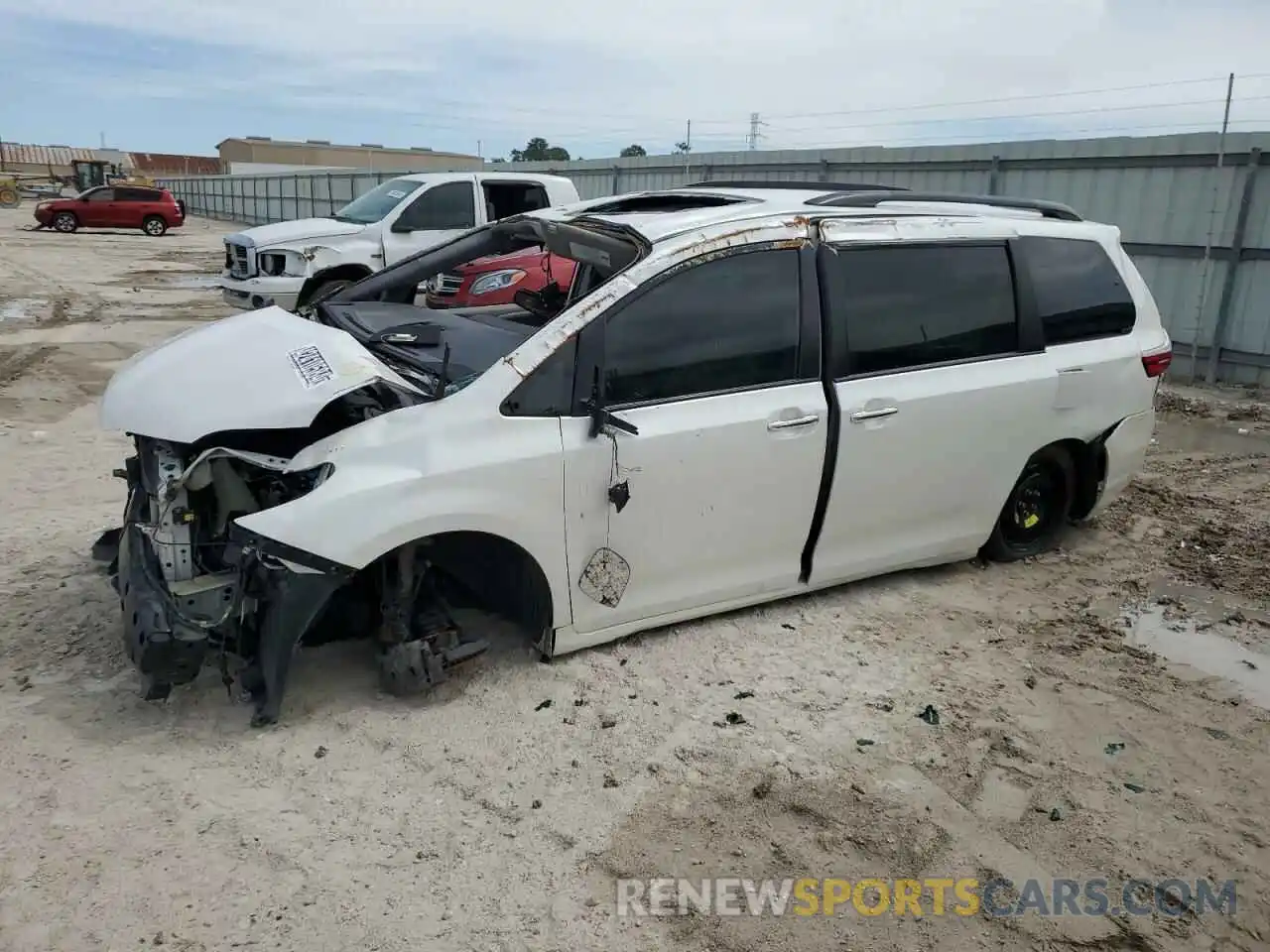 1 Photograph of a damaged car 5TDYZ3DC4KS971808 TOYOTA All Models 2019