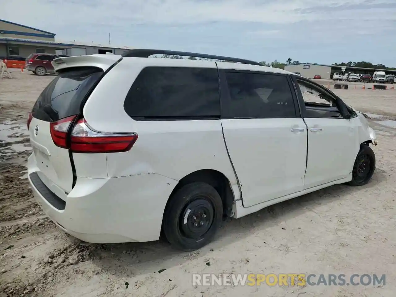 3 Photograph of a damaged car 5TDYZ3DC4KS971808 TOYOTA All Models 2019