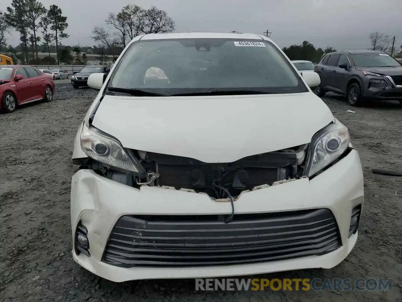 5 Photograph of a damaged car 5TDYZ3DC8KS019815 TOYOTA All Models 2019