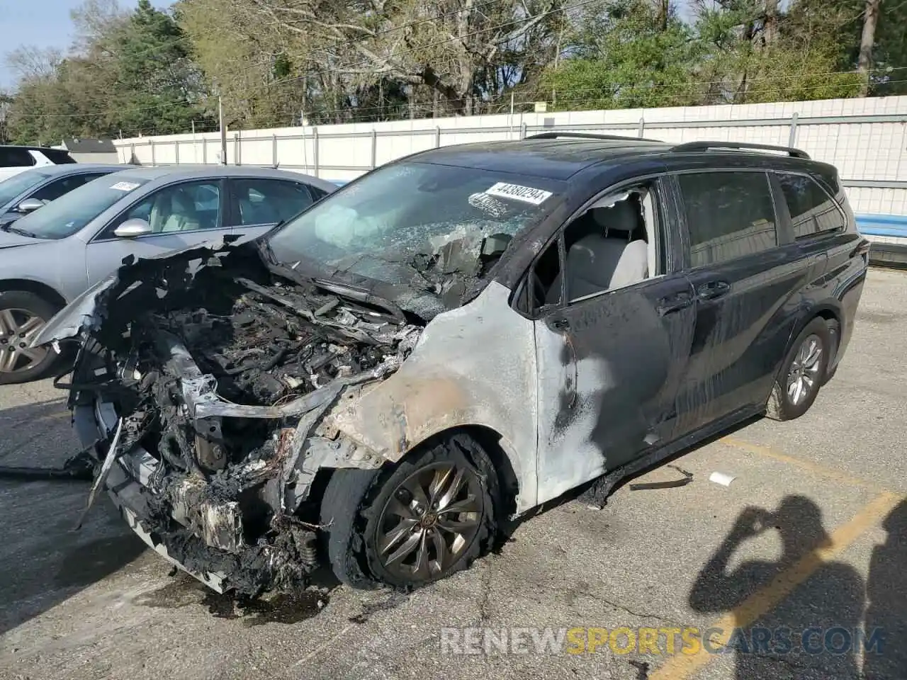 1 Photograph of a damaged car 5TDKRKEC7MS016311 TOYOTA All Models 2021