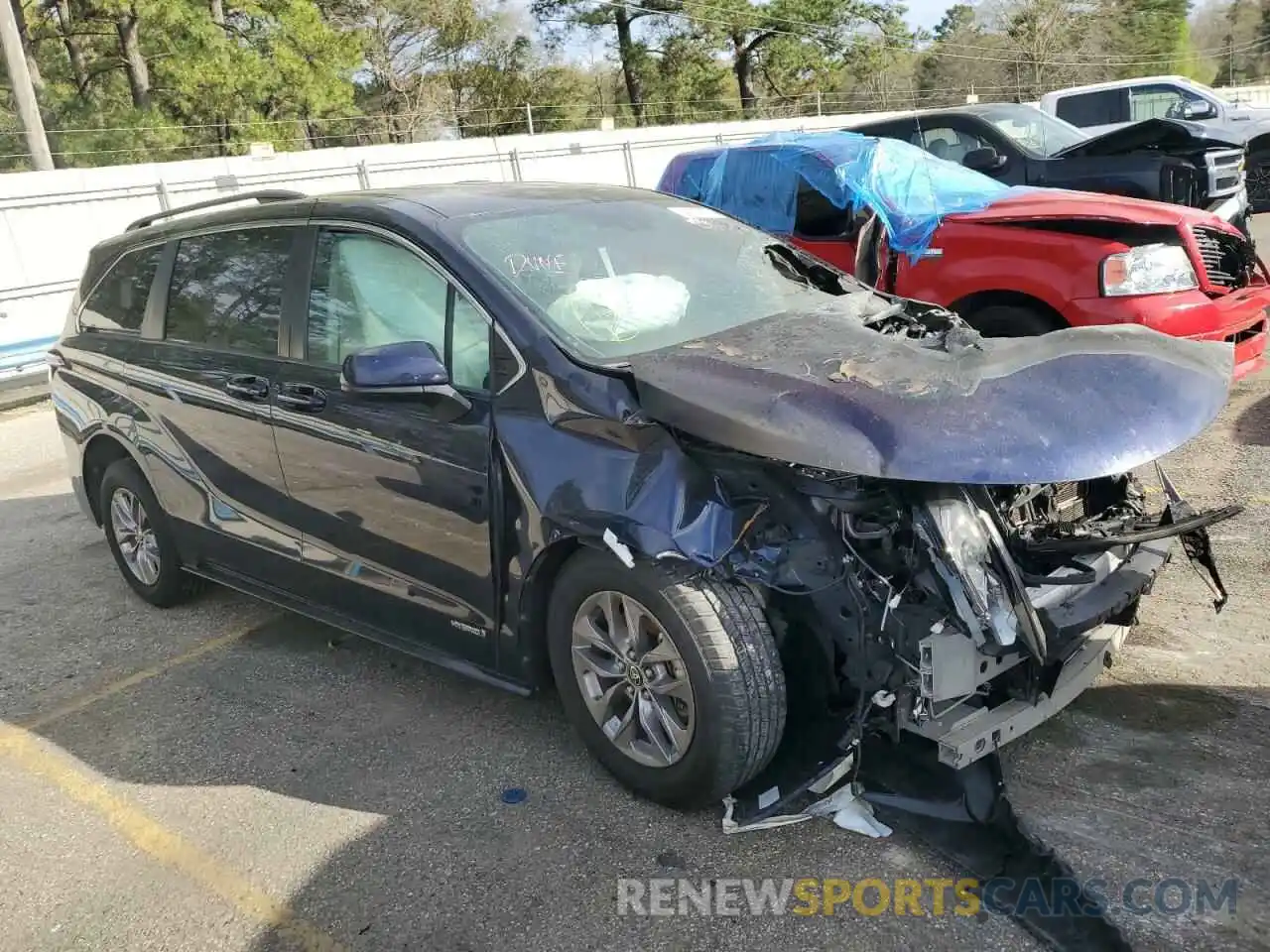 4 Photograph of a damaged car 5TDKRKEC7MS016311 TOYOTA All Models 2021