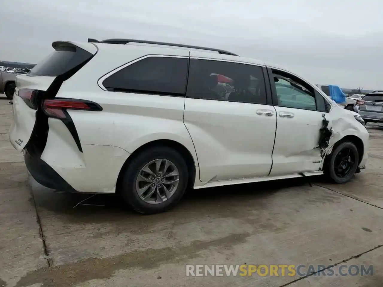 3 Photograph of a damaged car 5TDYRKEC8MS060182 TOYOTA All Models 2021