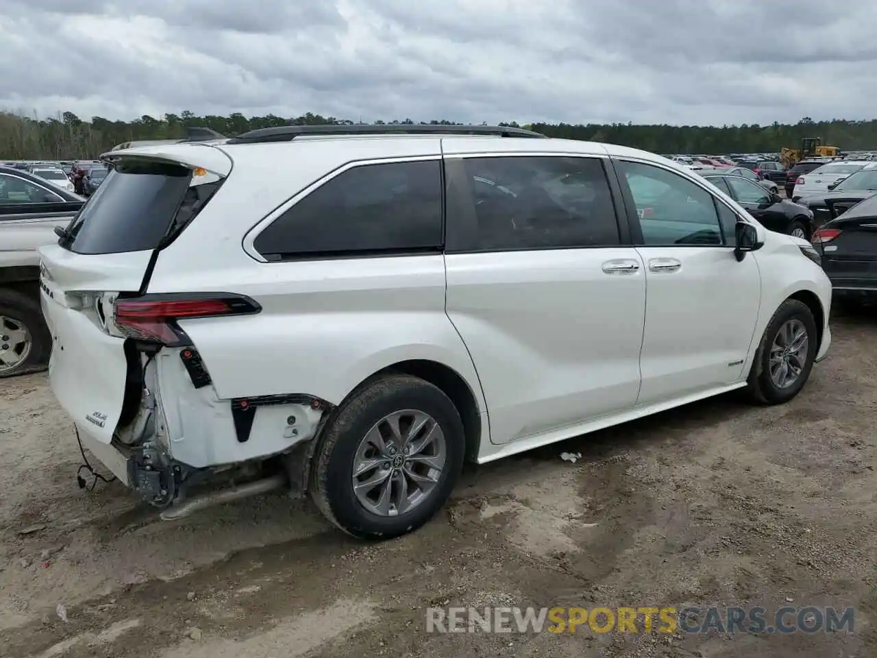 3 Photograph of a damaged car 5TDYSKFC1MS033019 TOYOTA All Models 2021