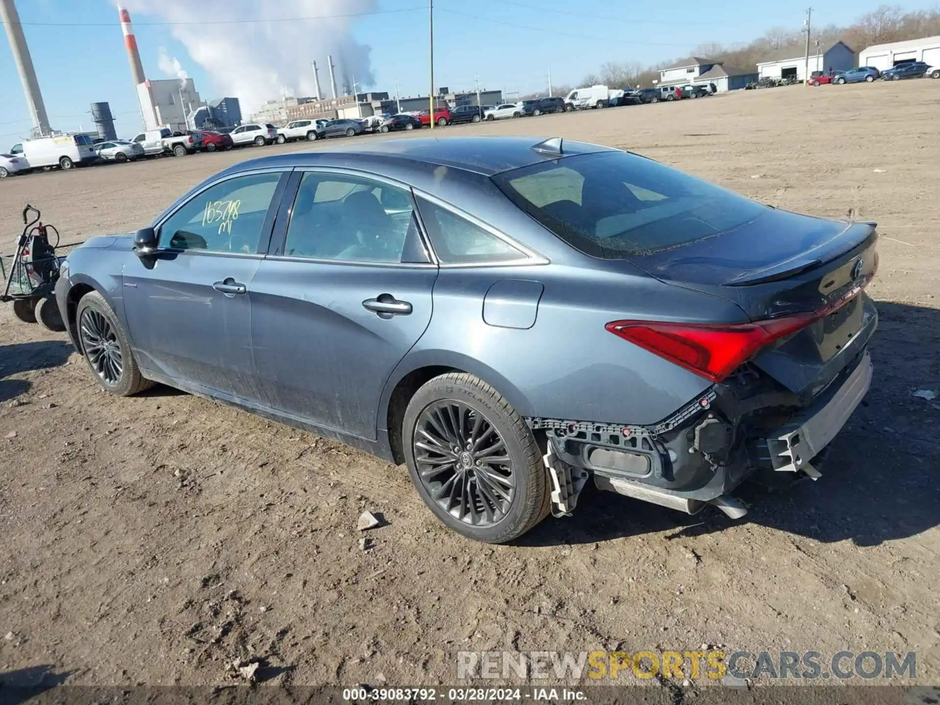 3 Photograph of a damaged car 4T1B21FB0KU001562 TOYOTA AVALON 2019