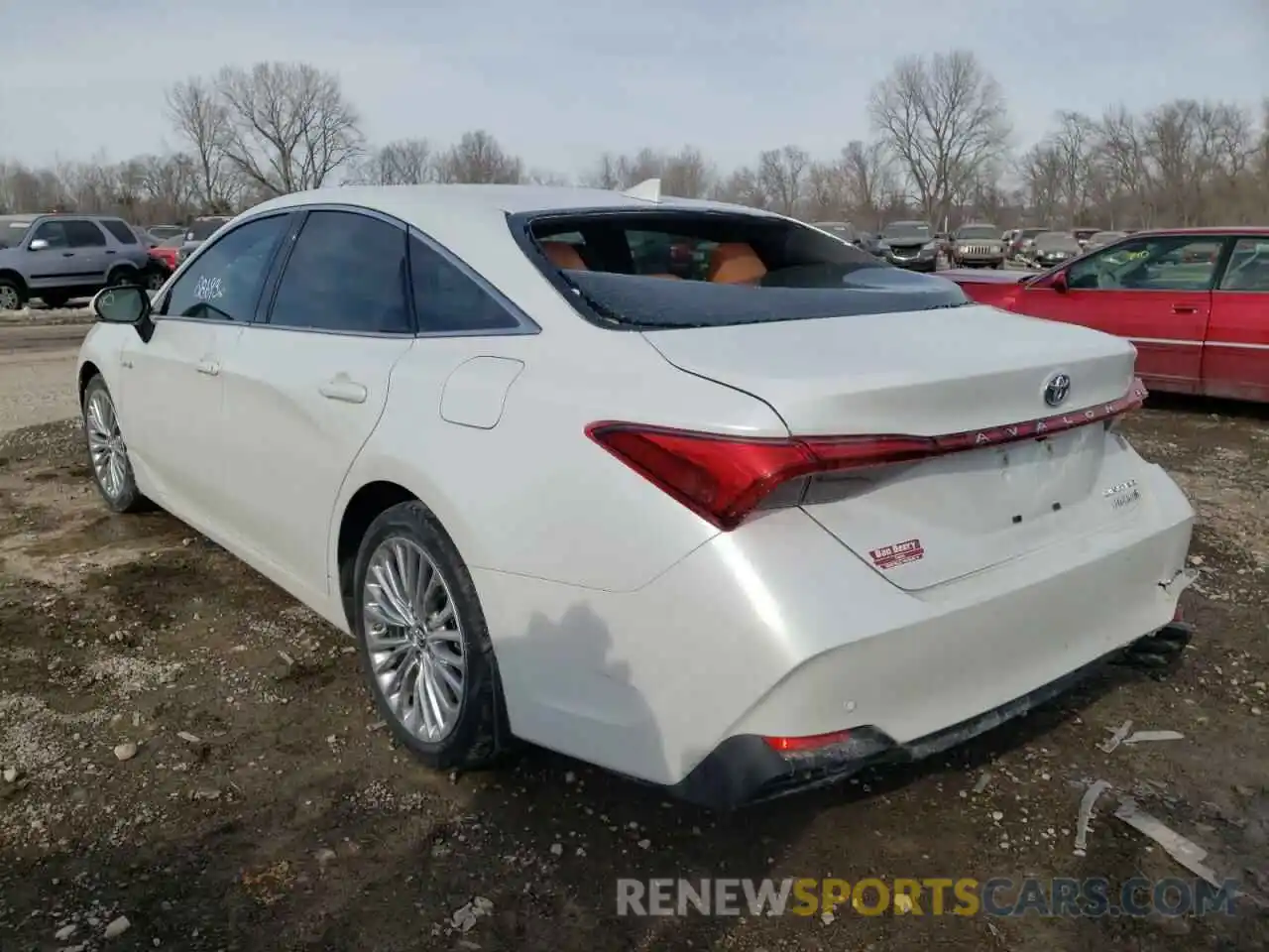 3 Фотография поврежденного автомобиля 4T1B21FB0KU003750 TOYOTA AVALON 2019