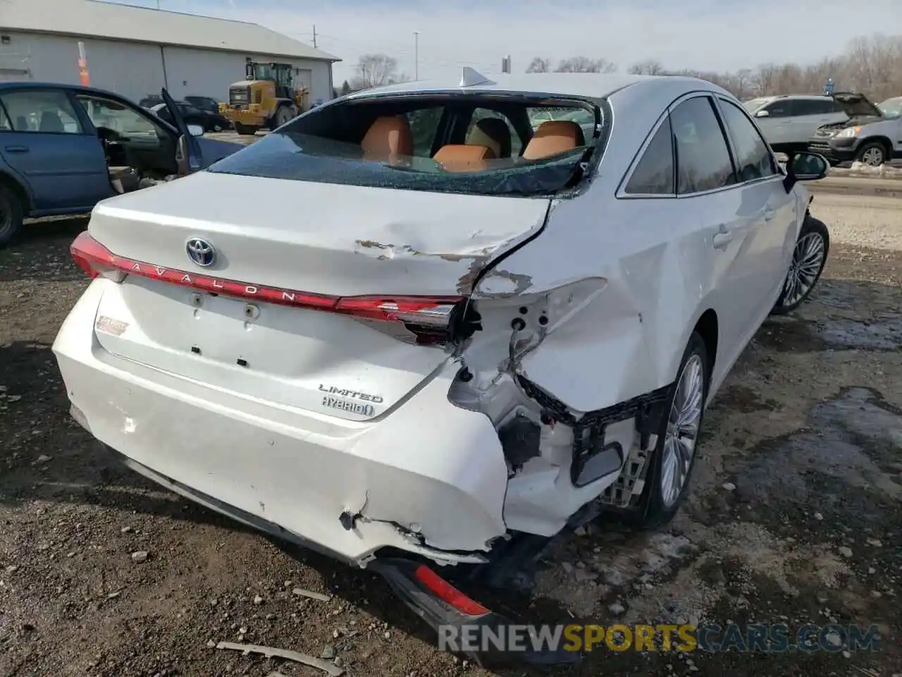 9 Photograph of a damaged car 4T1B21FB0KU003750 TOYOTA AVALON 2019