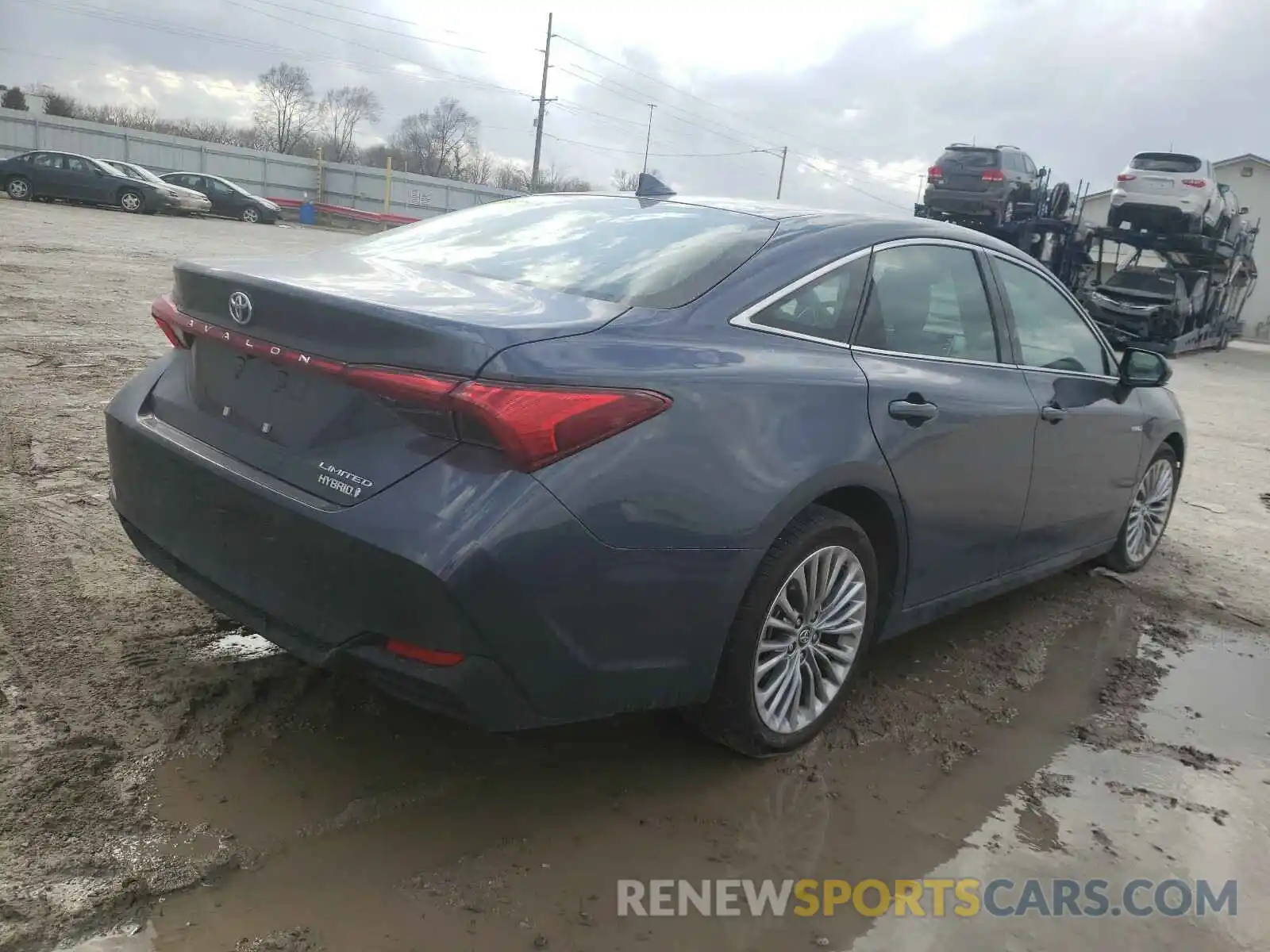 4 Photograph of a damaged car 4T1B21FB0KU005577 TOYOTA AVALON 2019