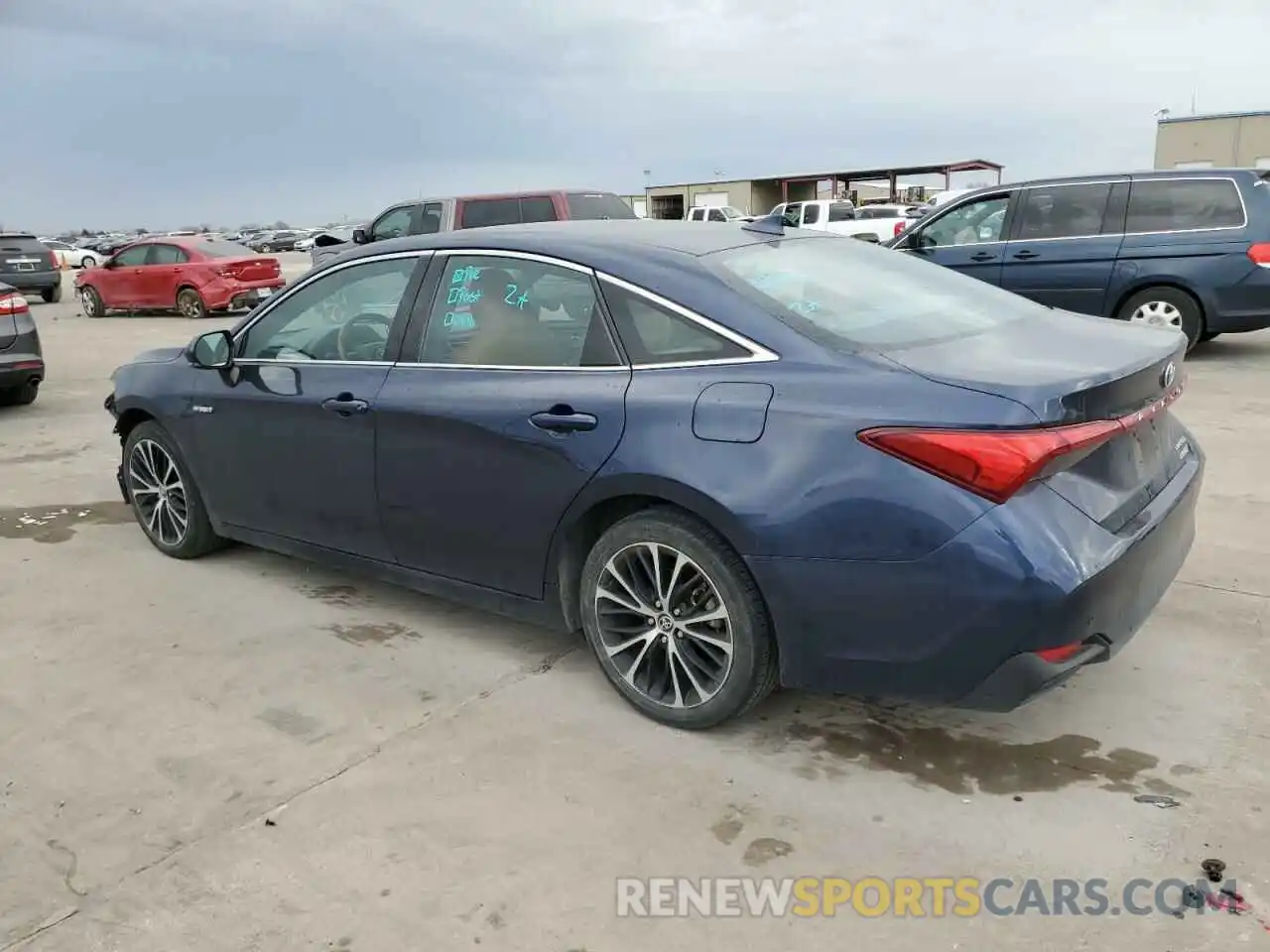 2 Photograph of a damaged car 4T1B21FB0KU006535 TOYOTA AVALON 2019