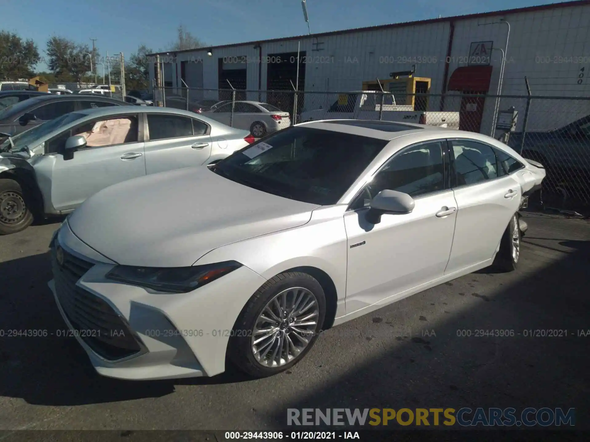 2 Photograph of a damaged car 4T1B21FB1KU002588 TOYOTA AVALON 2019