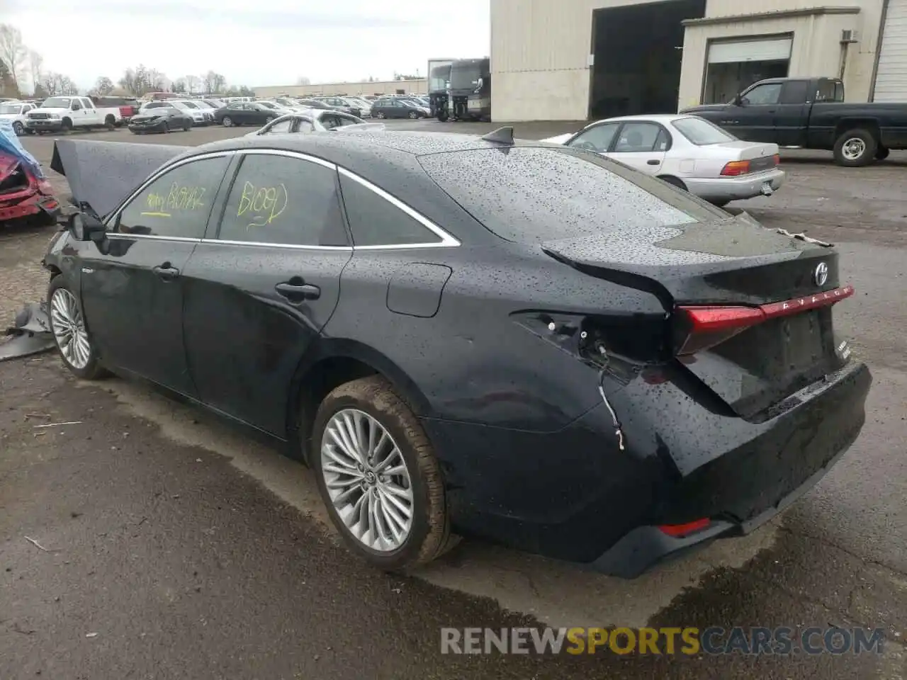 3 Photograph of a damaged car 4T1B21FB1KU003109 TOYOTA AVALON 2019