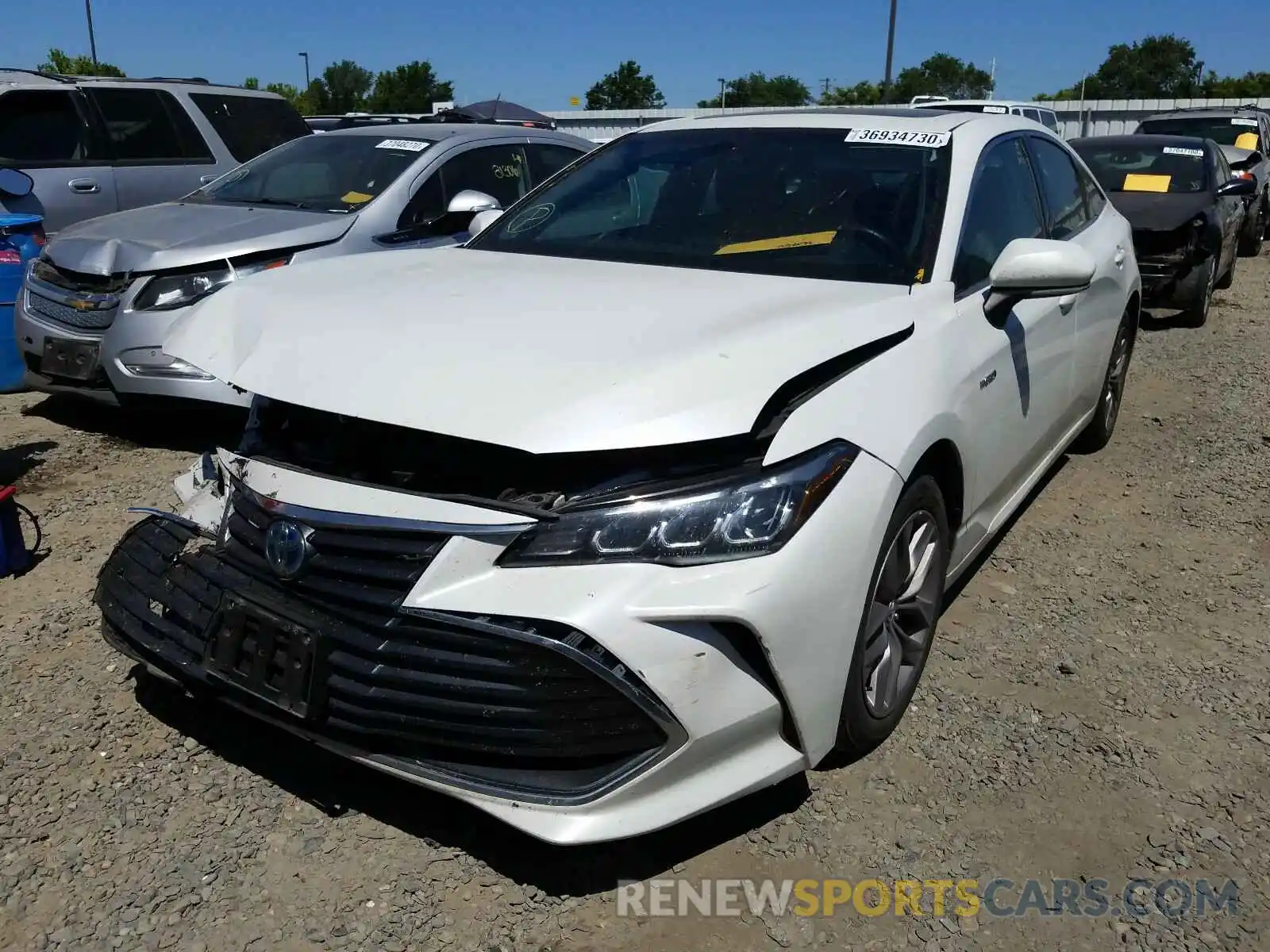 2 Photograph of a damaged car 4T1B21FB1KU003319 TOYOTA AVALON 2019