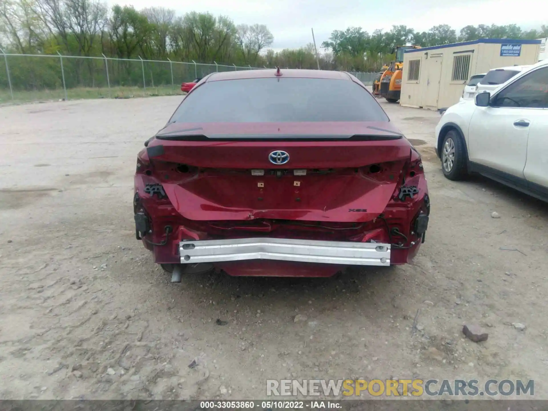 6 Photograph of a damaged car 4T1B21FB1KU007497 TOYOTA AVALON 2019