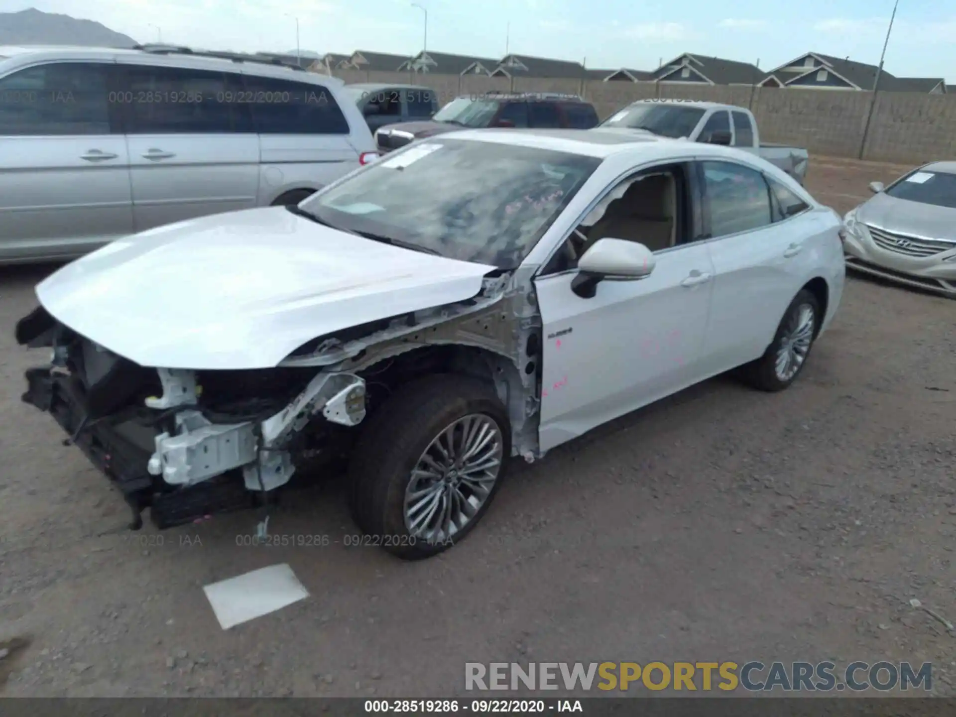 2 Photograph of a damaged car 4T1B21FB1KU008780 TOYOTA AVALON 2019