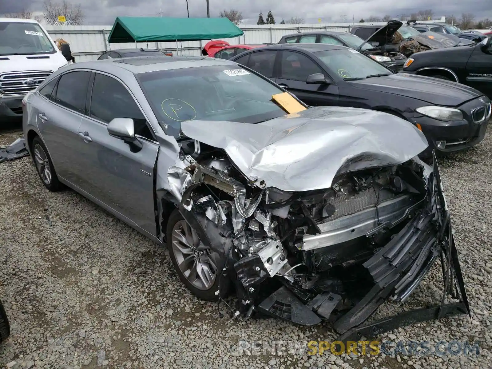 1 Photograph of a damaged car 4T1B21FB1KU008990 TOYOTA AVALON 2019