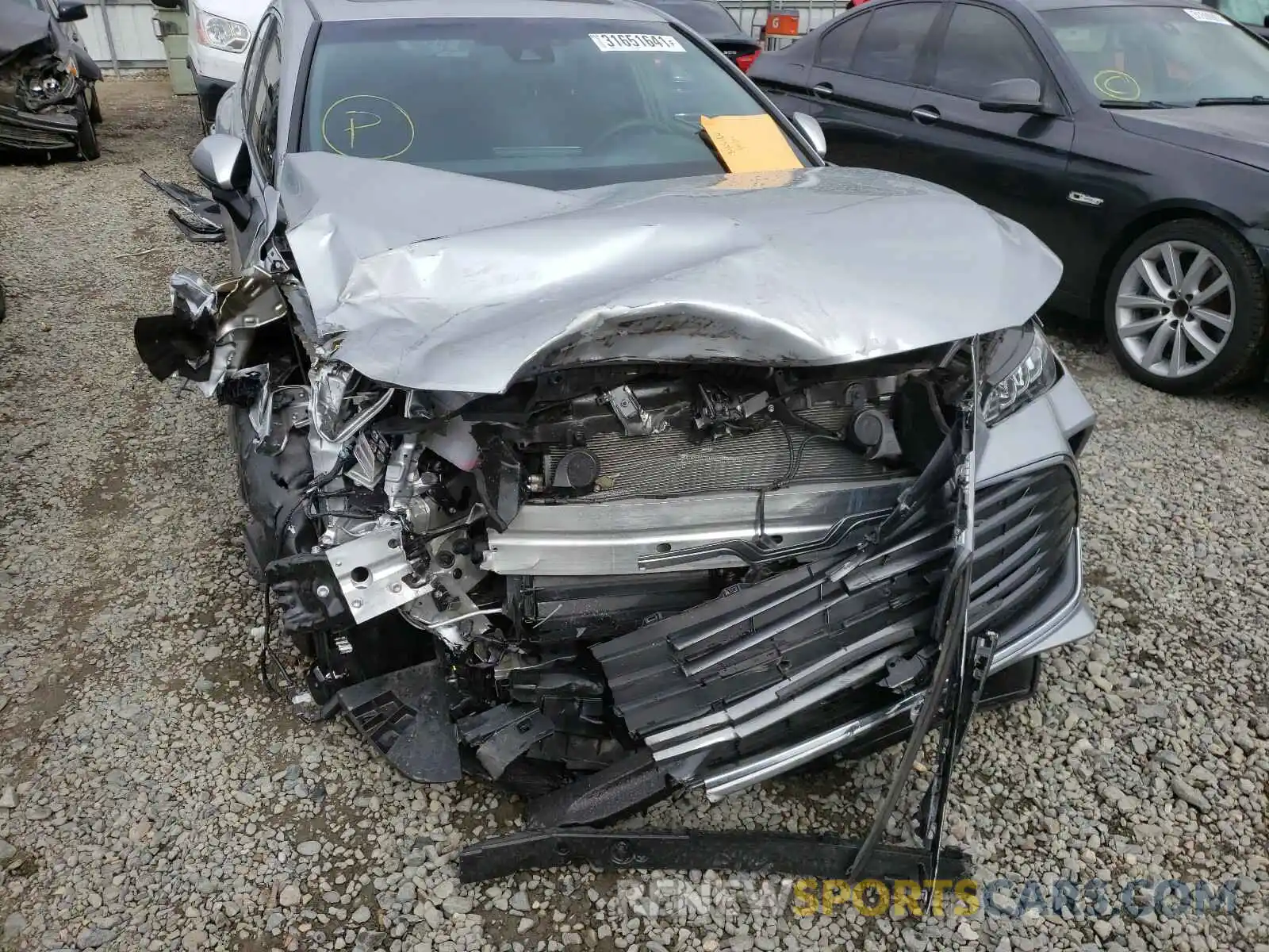 9 Фотография поврежденного автомобиля 4T1B21FB1KU008990 TOYOTA AVALON 2019