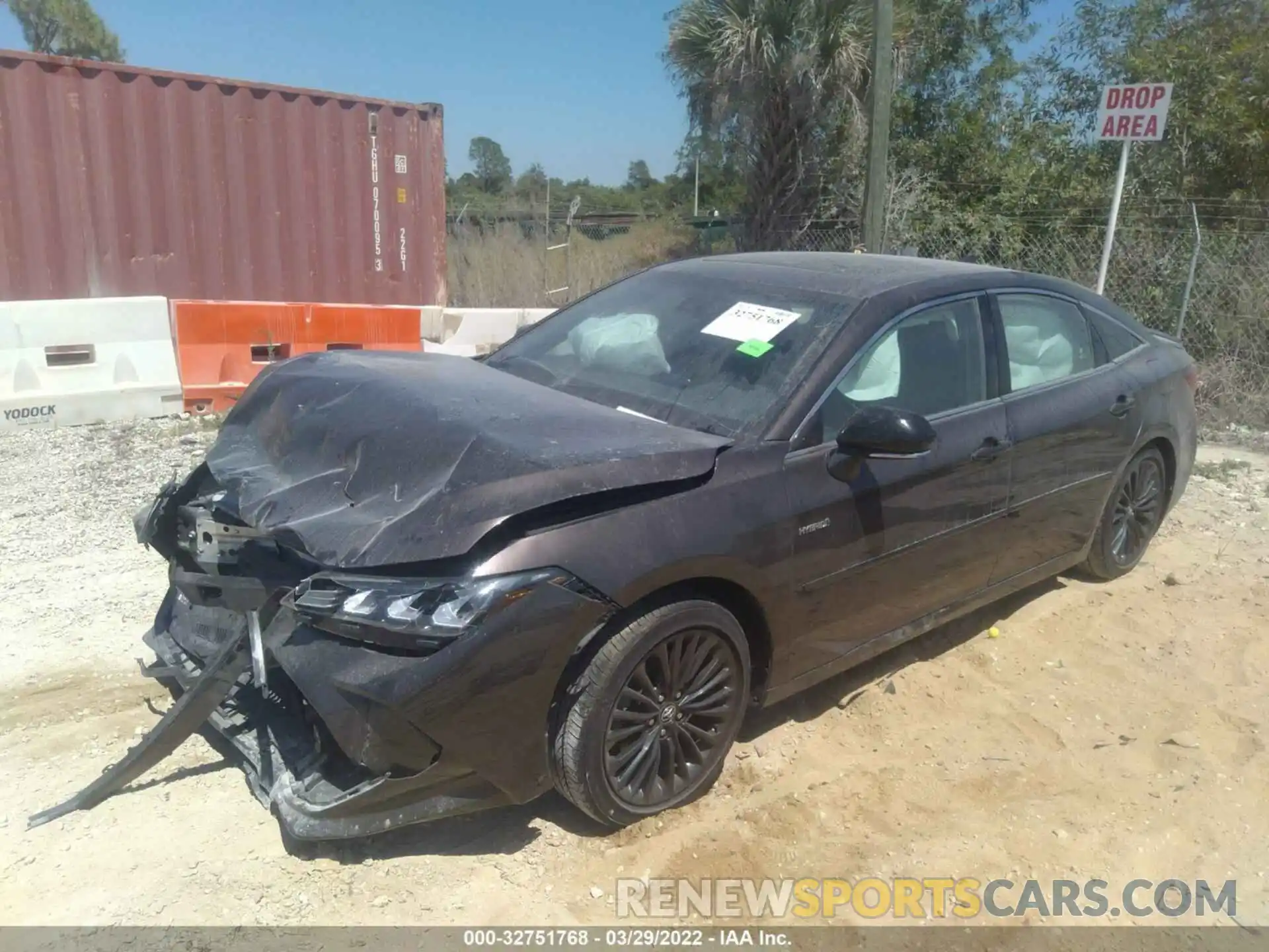 2 Photograph of a damaged car 4T1B21FB2KU001434 TOYOTA AVALON 2019