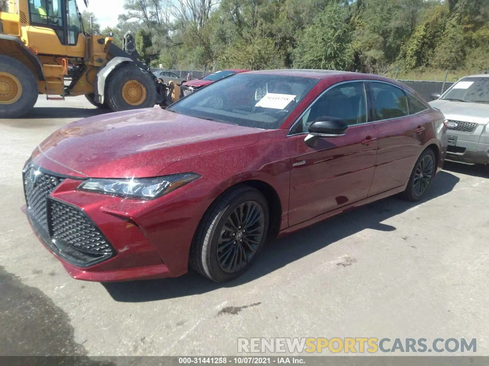 2 Photograph of a damaged car 4T1B21FB2KU001451 TOYOTA AVALON 2019