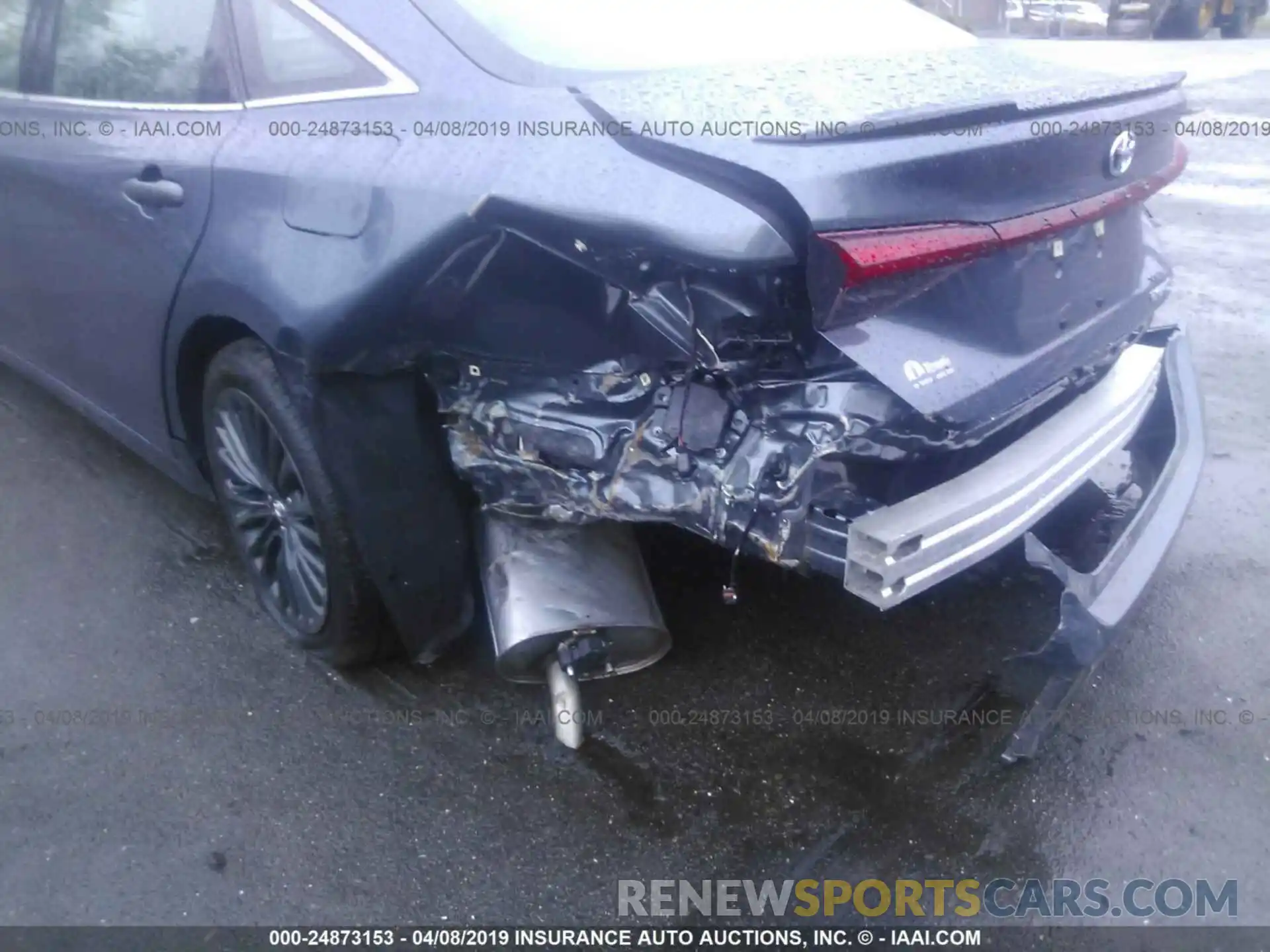 6 Photograph of a damaged car 4T1B21FB2KU001871 TOYOTA AVALON 2019