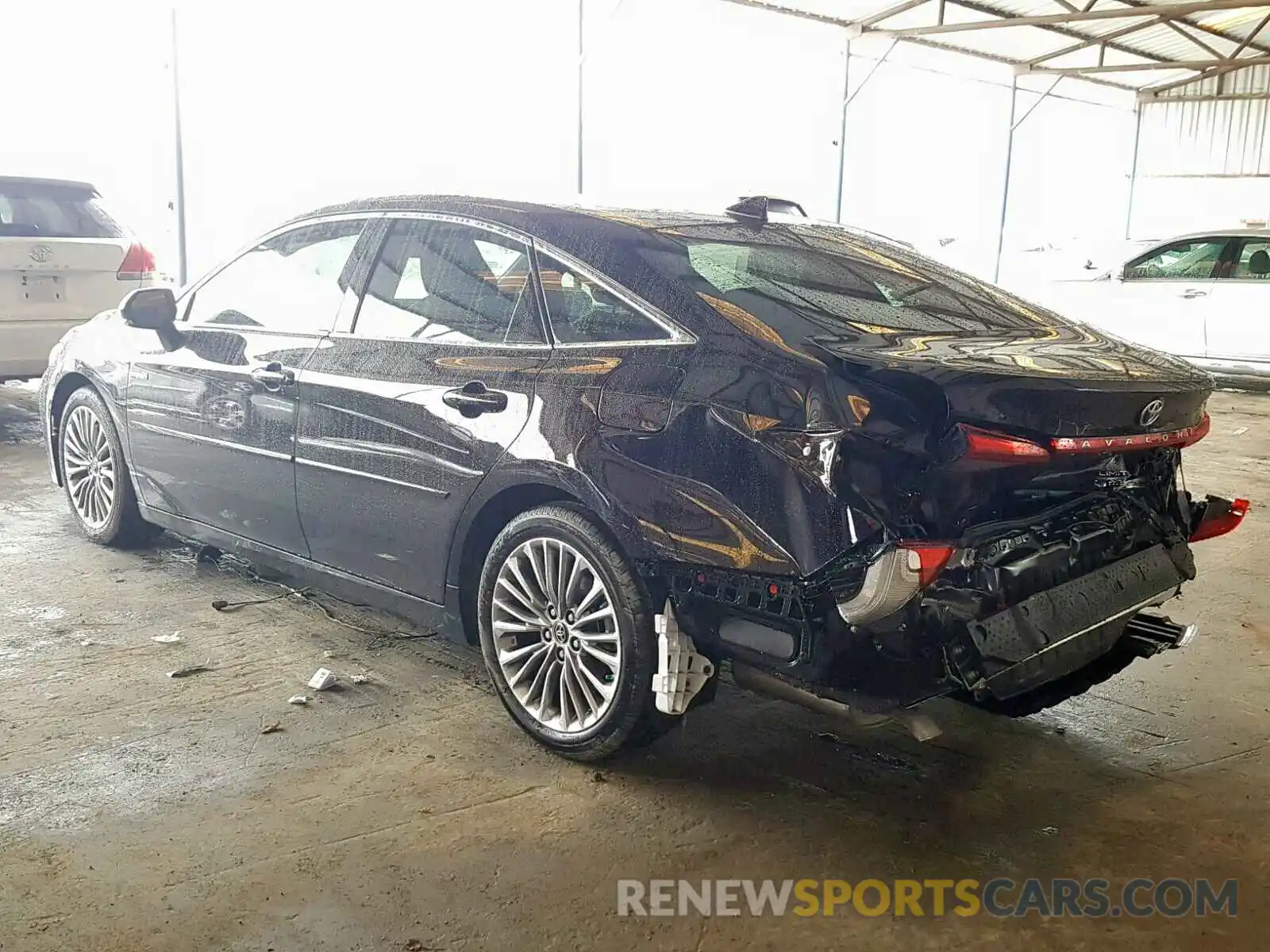 3 Photograph of a damaged car 4T1B21FB2KU004284 TOYOTA AVALON 2019