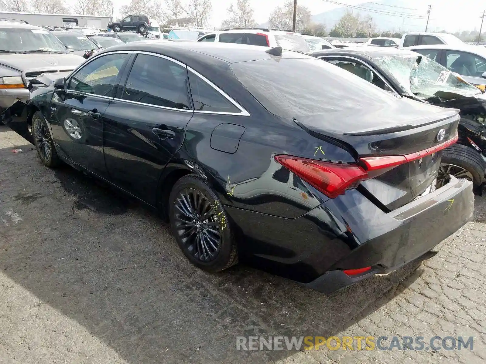 3 Photograph of a damaged car 4T1B21FB2KU005158 TOYOTA AVALON 2019