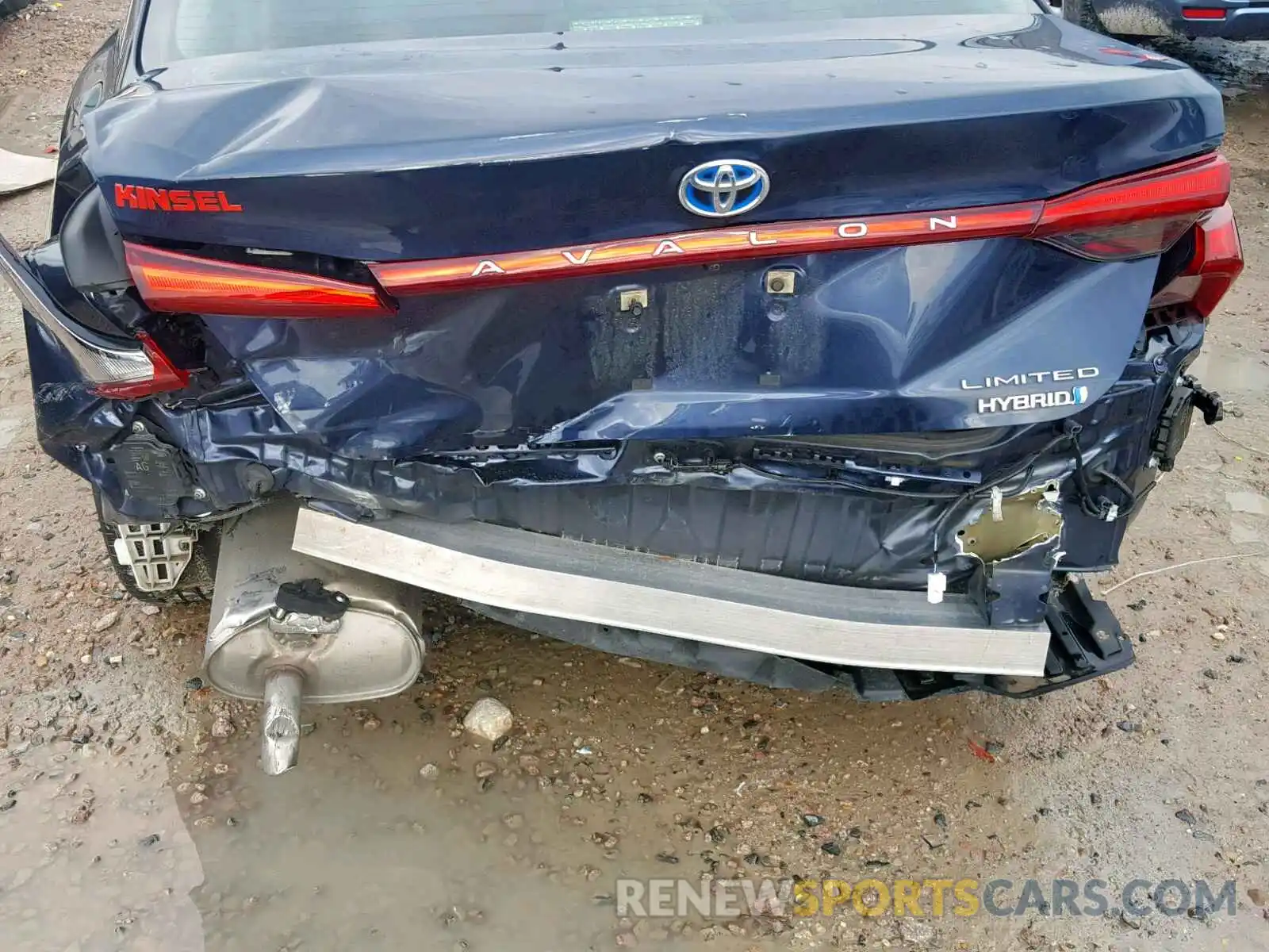 9 Photograph of a damaged car 4T1B21FB2KU005838 TOYOTA AVALON 2019