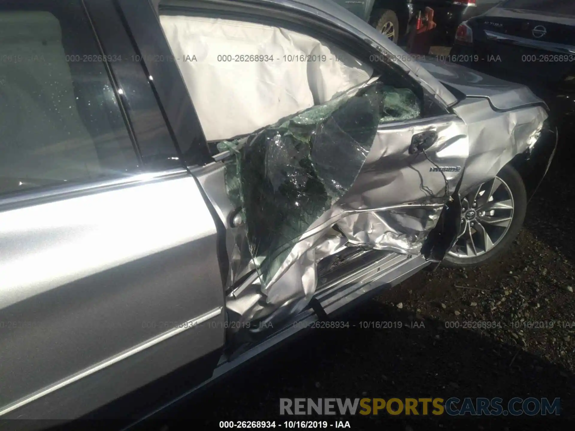 6 Photograph of a damaged car 4T1B21FB2KU010182 TOYOTA AVALON 2019