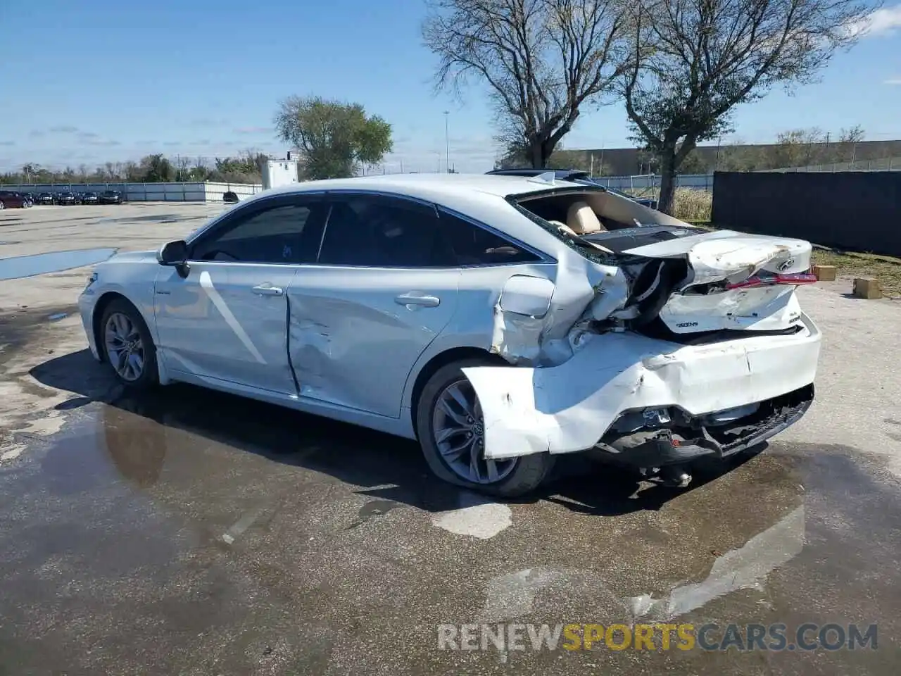 2 Photograph of a damaged car 4T1B21FB3KU001474 TOYOTA AVALON 2019