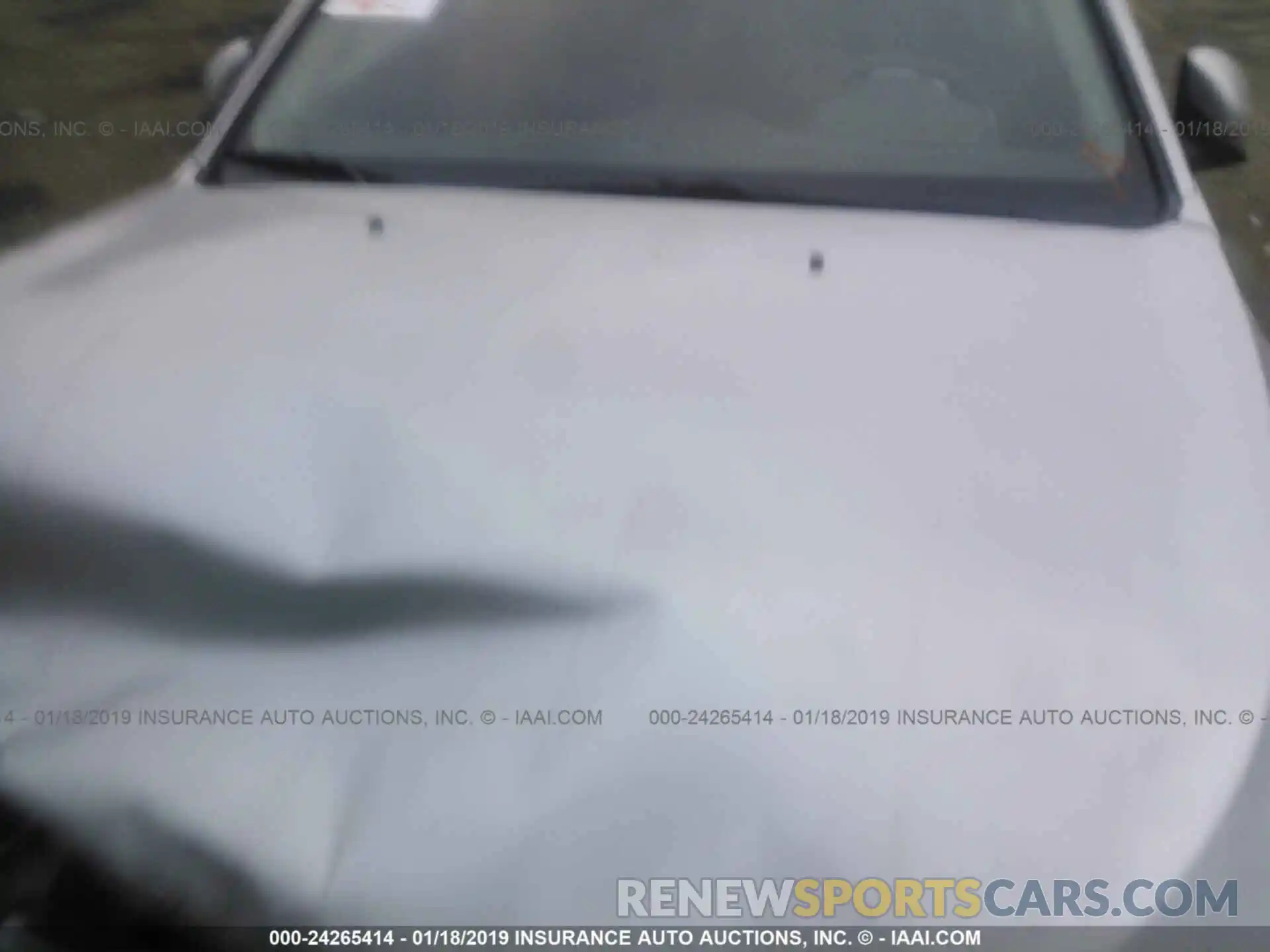 10 Photograph of a damaged car 4T1B21FB3KU004682 TOYOTA AVALON 2019