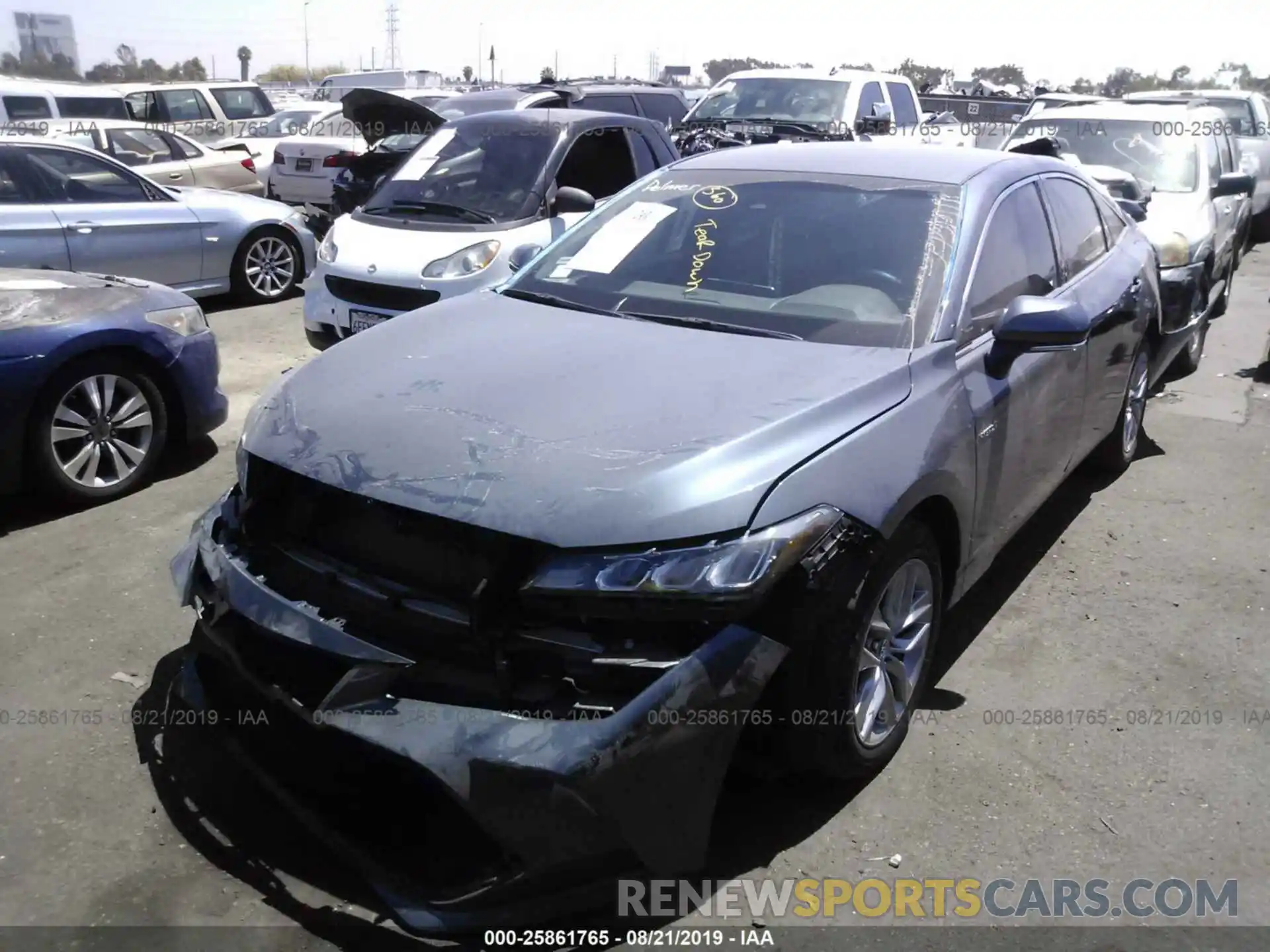 2 Photograph of a damaged car 4T1B21FB3KU005654 TOYOTA AVALON 2019