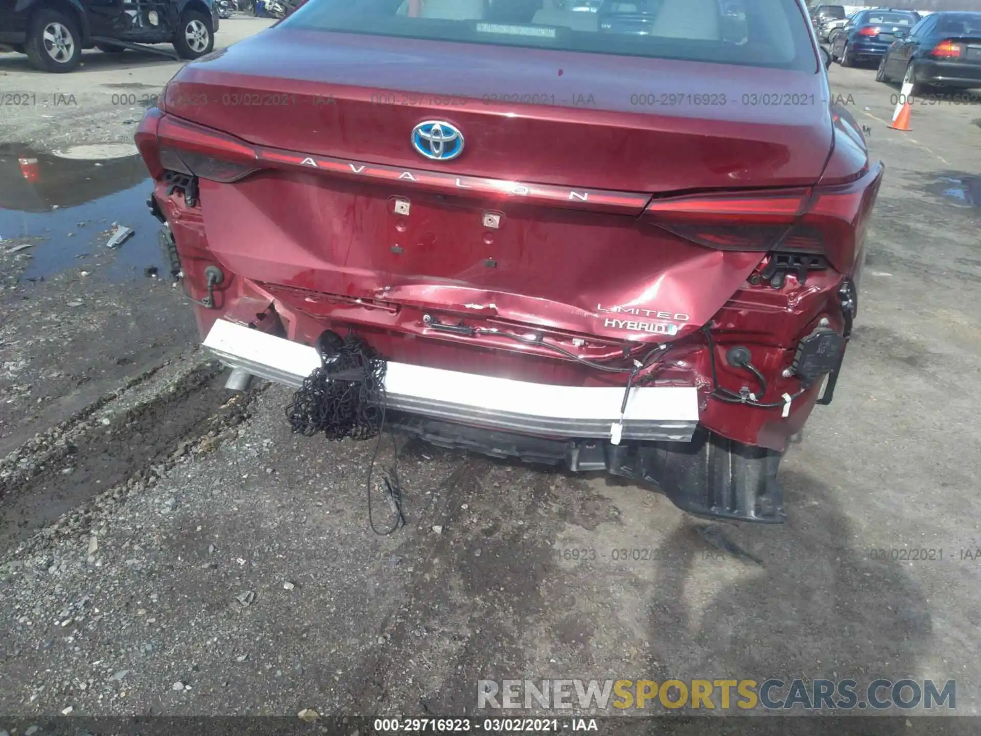 6 Photograph of a damaged car 4T1B21FB3KU006495 TOYOTA AVALON 2019