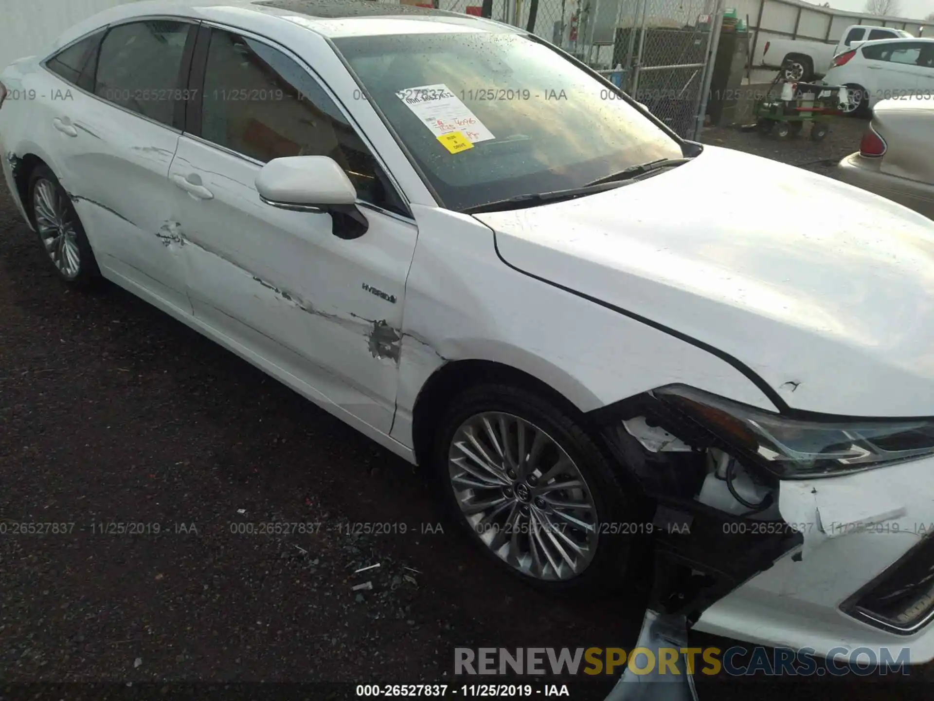 6 Photograph of a damaged car 4T1B21FB3KU010353 TOYOTA AVALON 2019