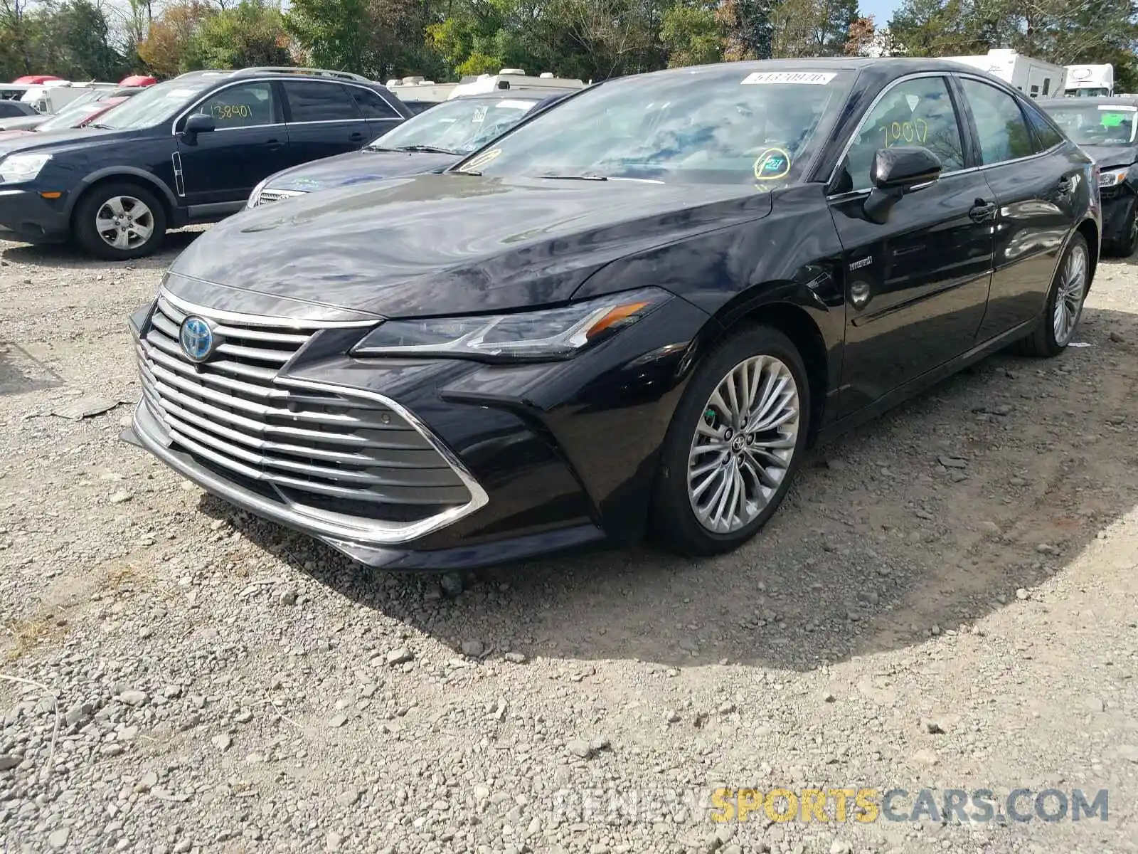 2 Photograph of a damaged car 4T1B21FB3KU010711 TOYOTA AVALON 2019